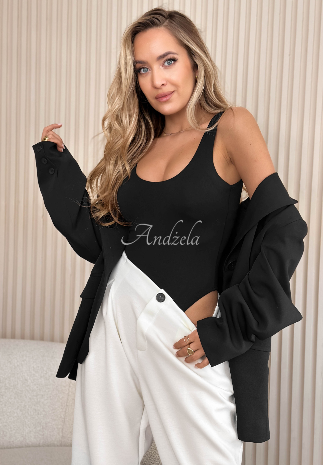 Hold My Heart strapless body black