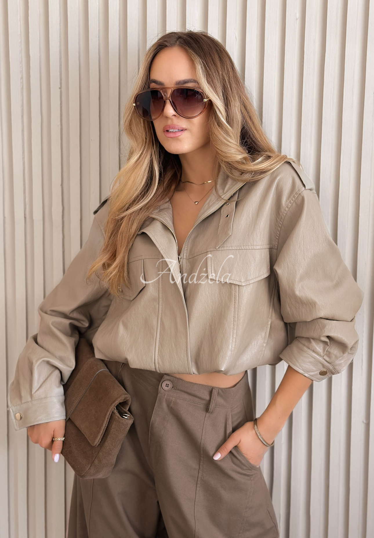 Kurze Lederbomberjacke Marisa Beige