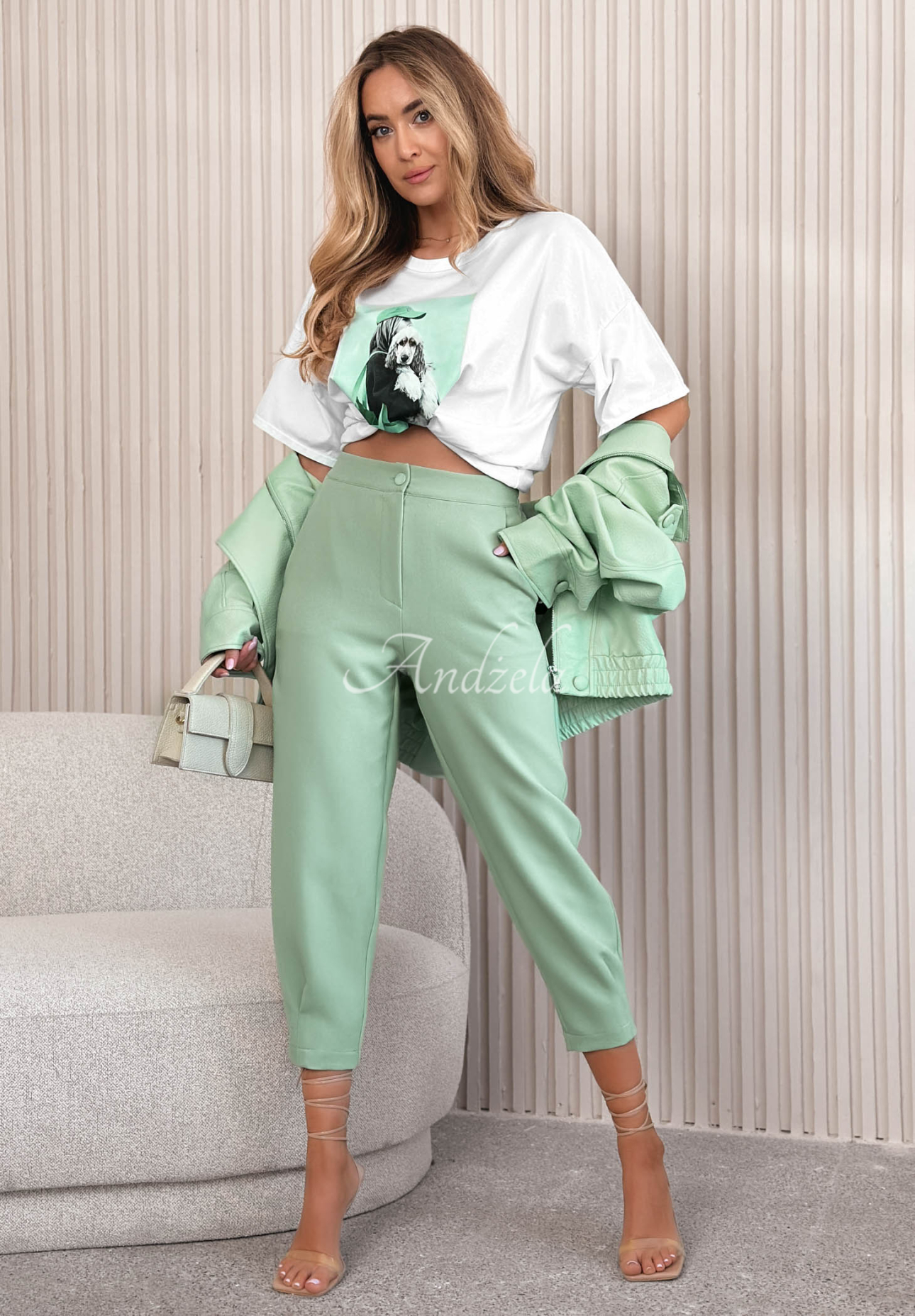 White cotton T-shirt with Matilda print