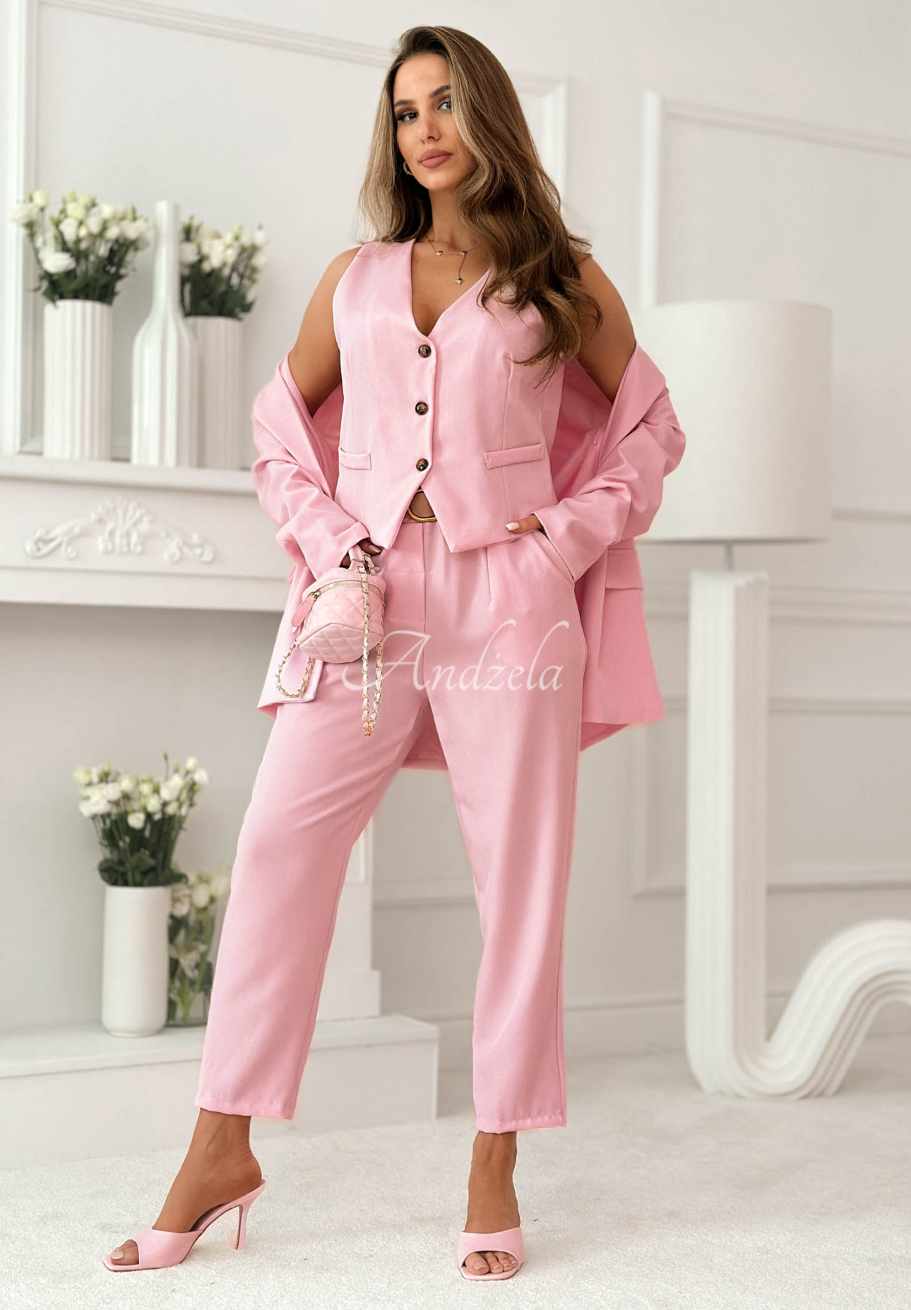 Cordelia Short Elegant Pink Vest