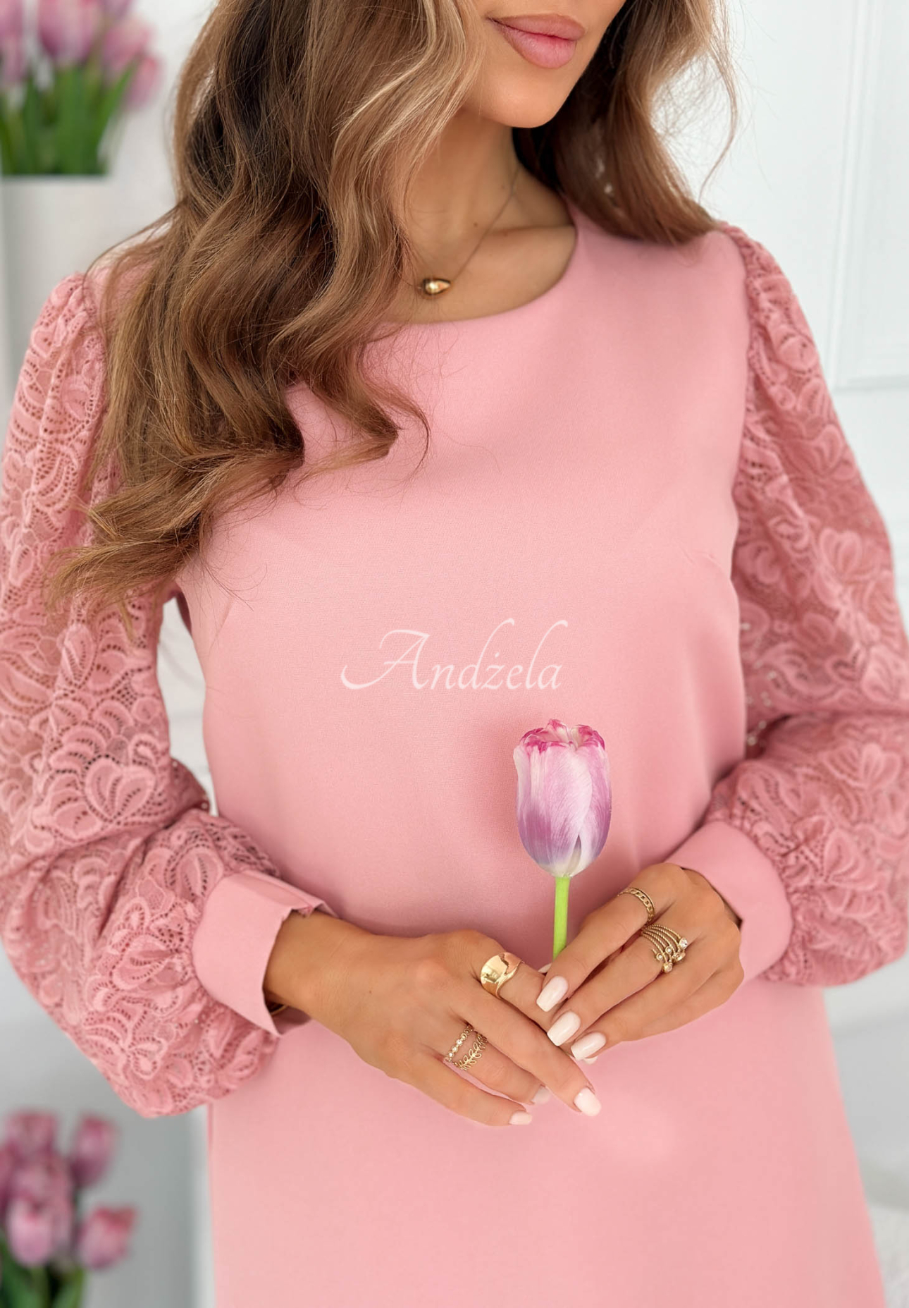 Kleid mit Spitzenärmeln Daniela Puderrosa