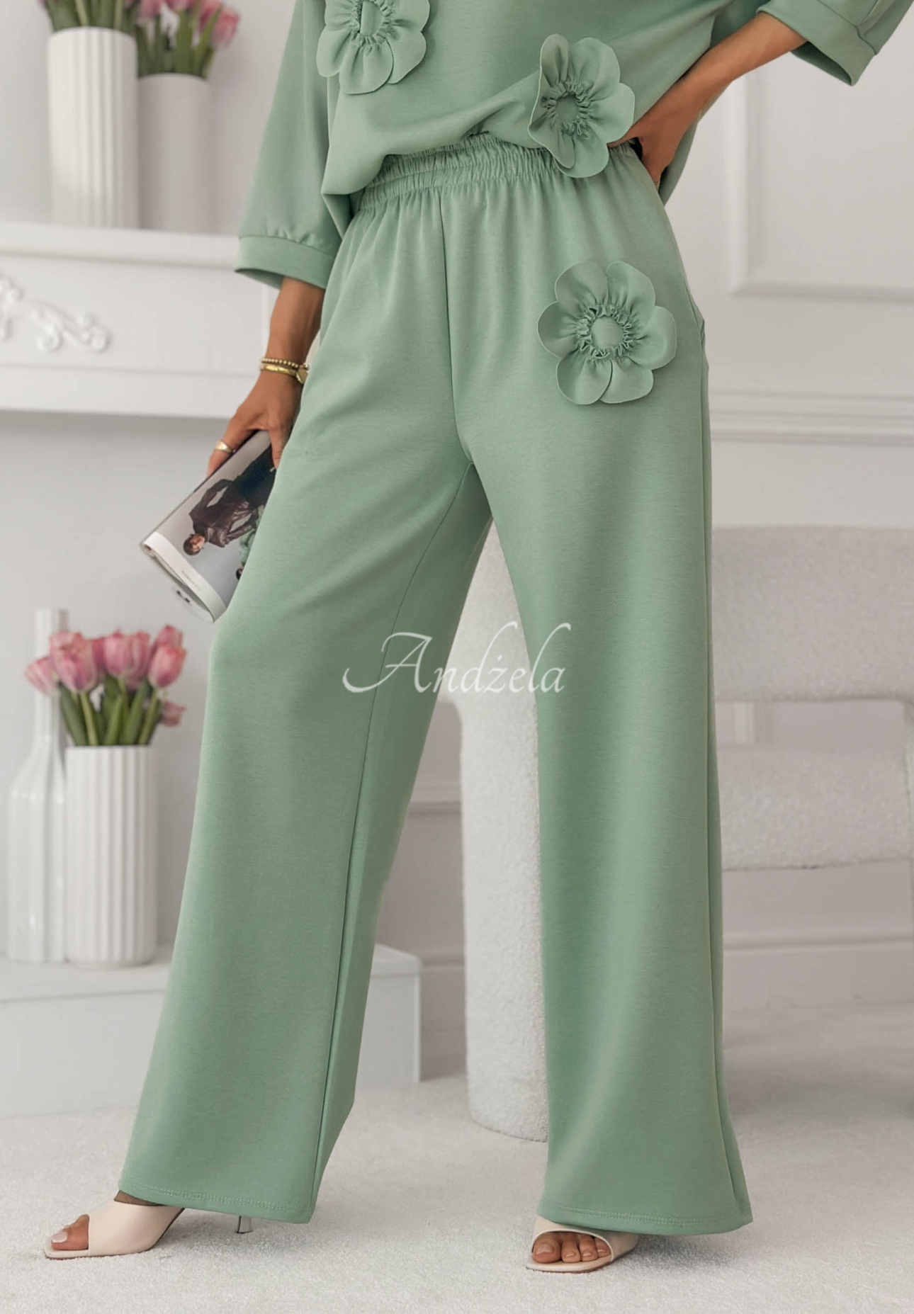 Floralia Pistachio Floral and Viscose Sweatsuit Set