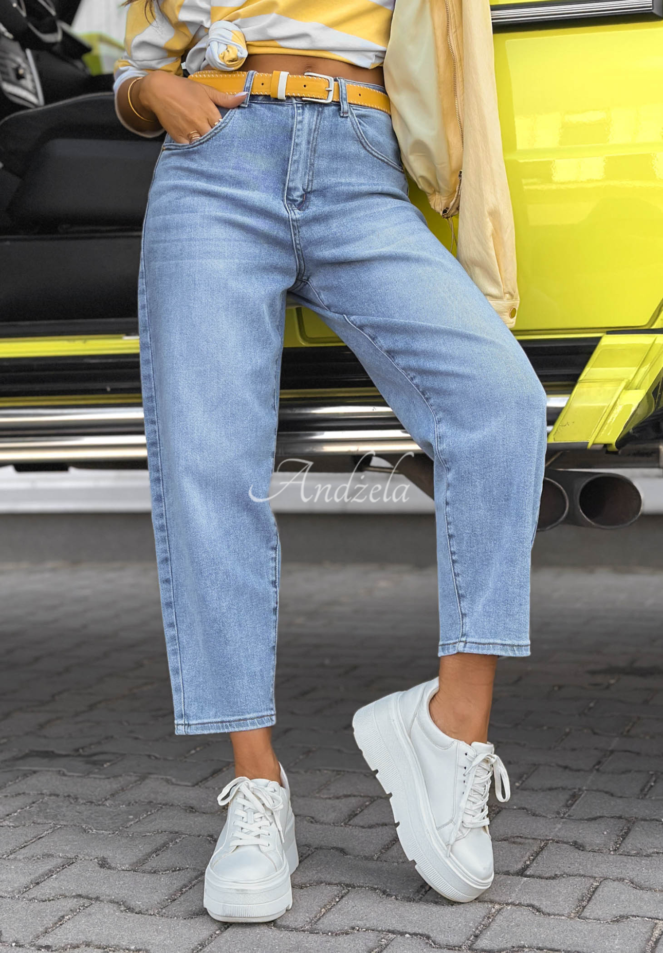 Jeanshose mom fit Tabitha Blau