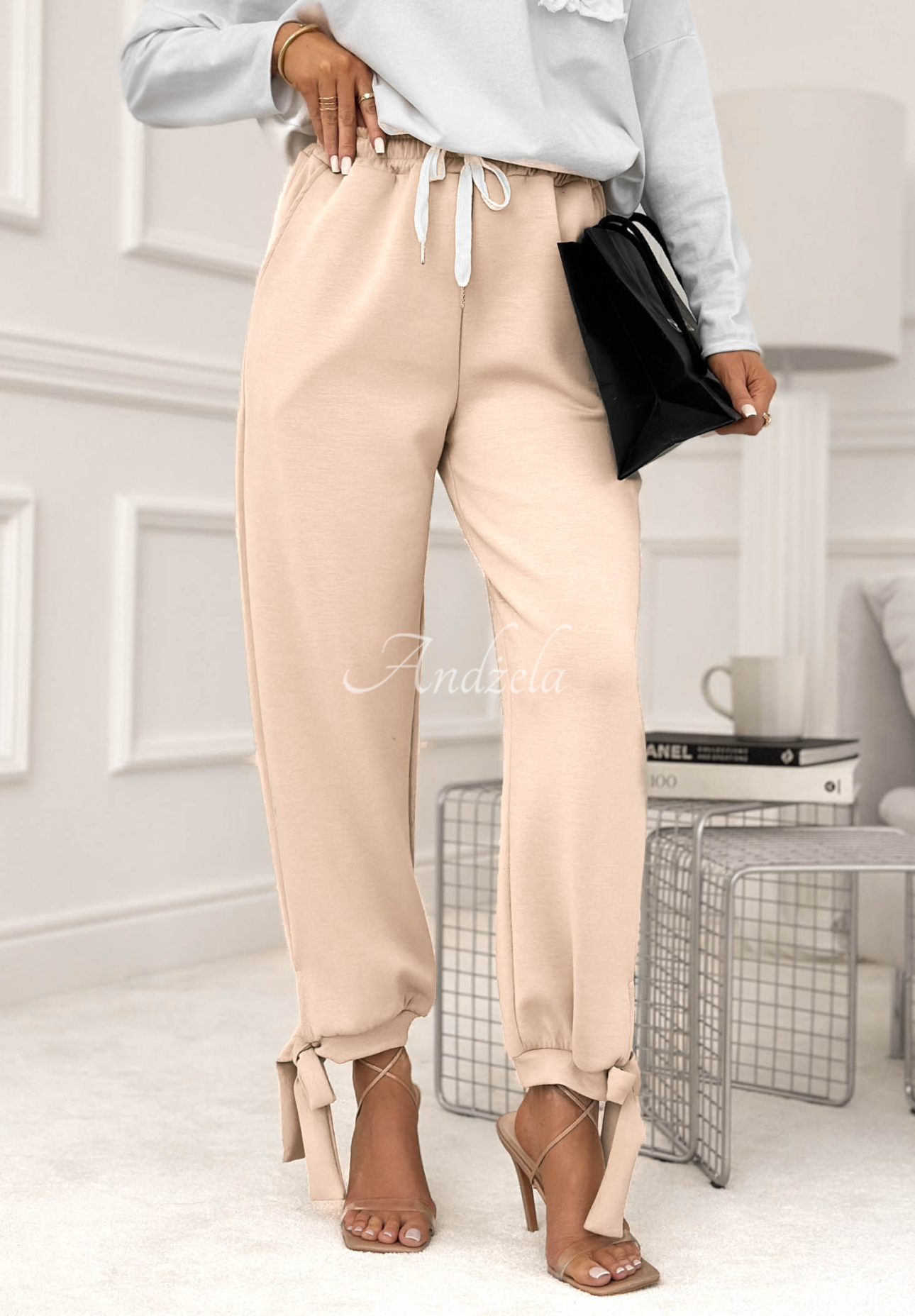 Jogginghose Comfy & Trendy Hell Beige