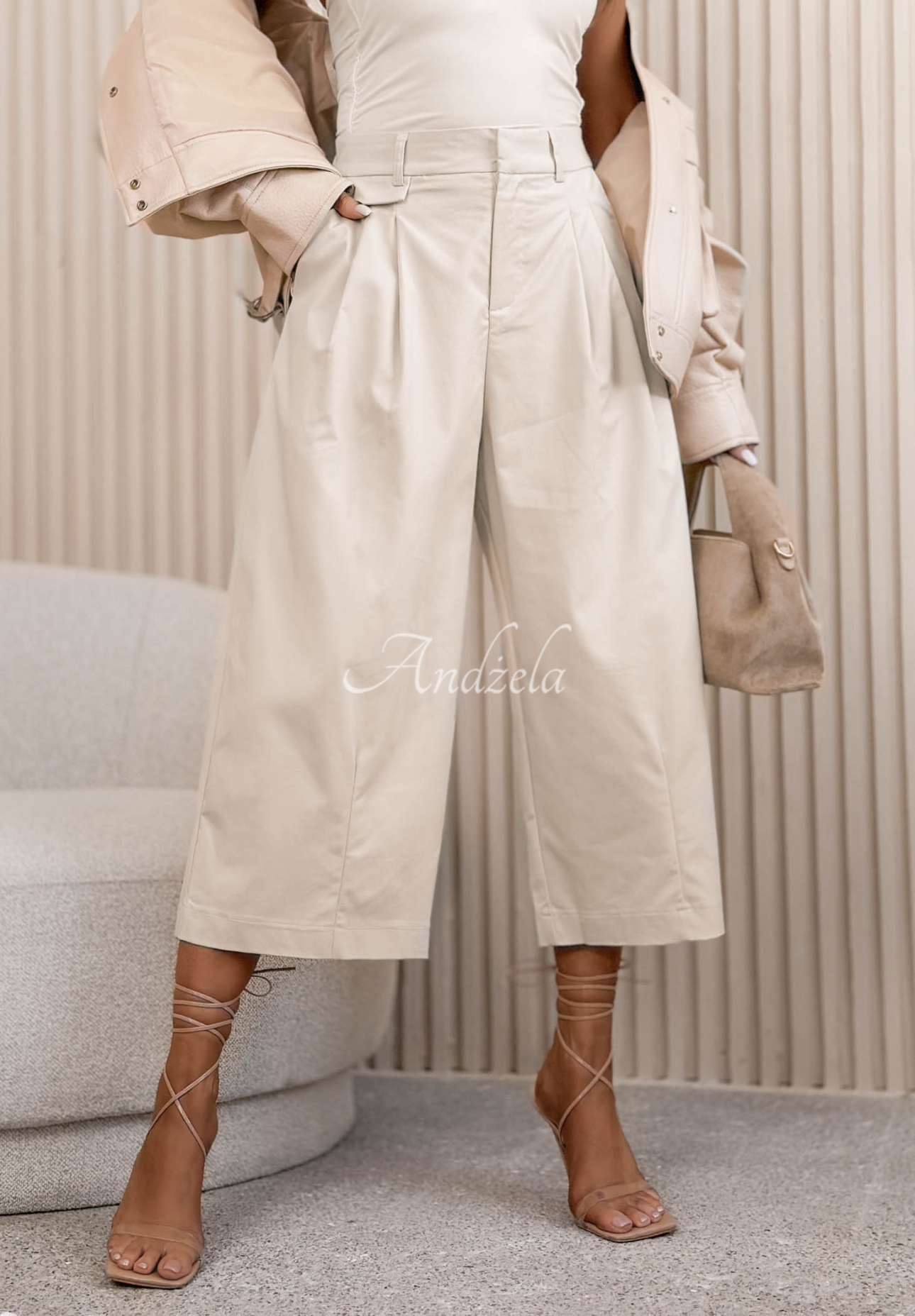Connie Beige Wide-Leg Cotton Culottes