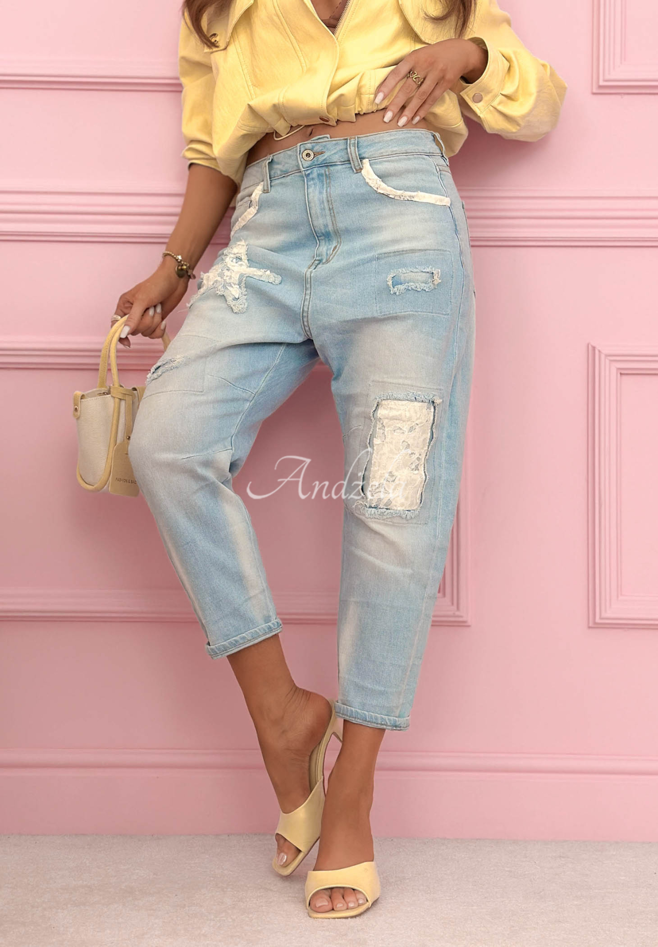 Jeanshose im Mom-Fit mit Aufnähern Place Like This Blau