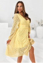 Koronkowa Kleid z marszczoną talią Good Moment Gelb