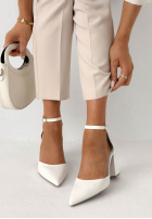 Jeansowe sandałki na słupku Nefertiti niebieskie