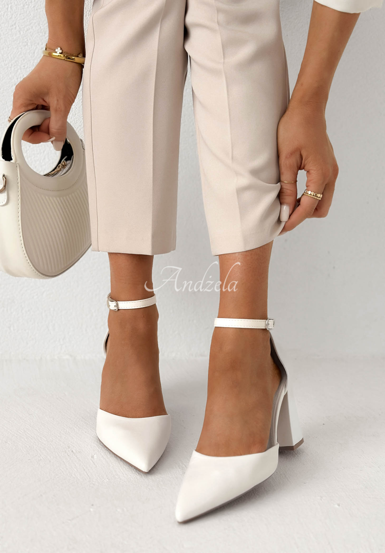 Ledersandalen mit Blockabsatz Nefertiti Weiß