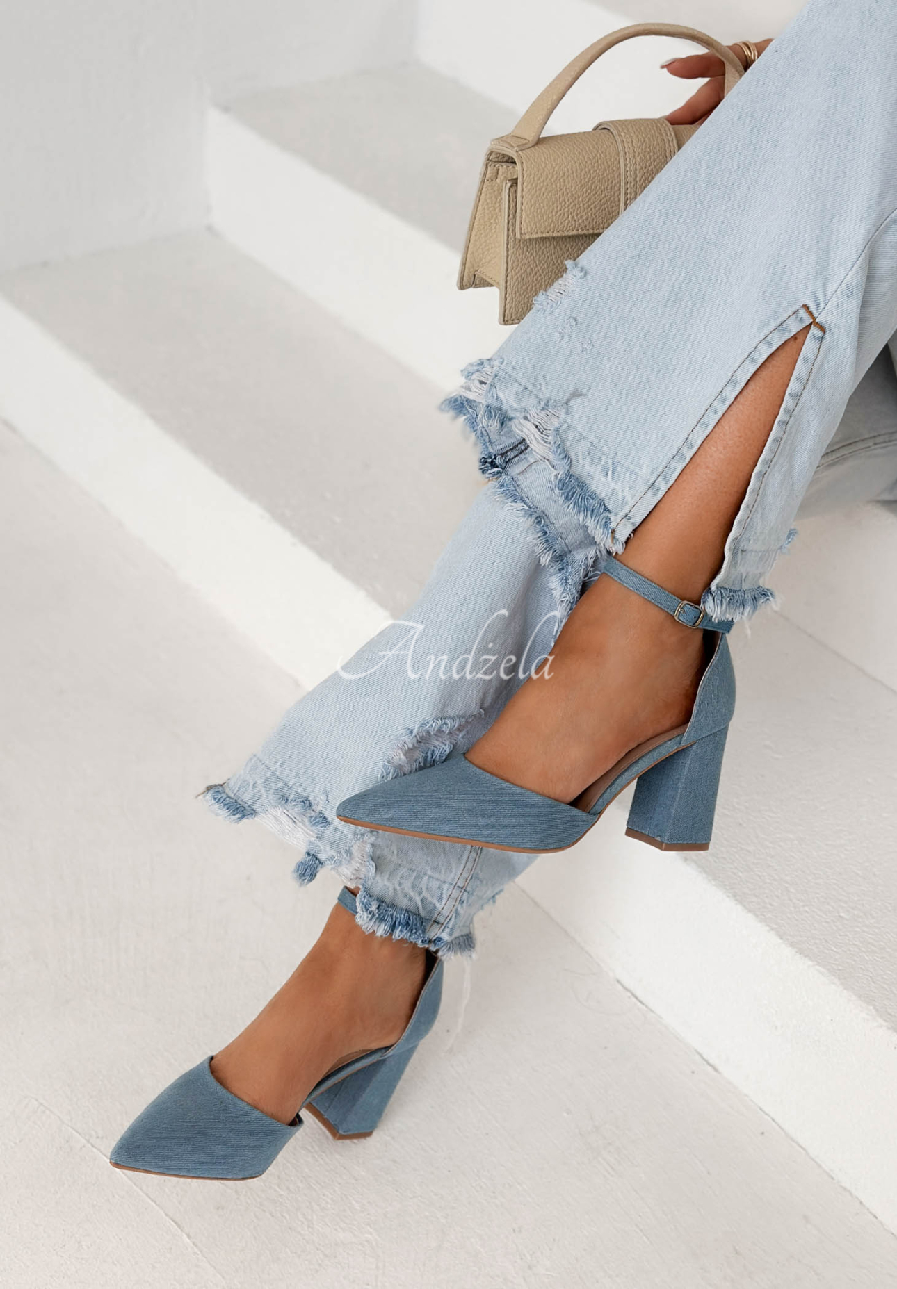 Jeanssandalen mit hohem Blockabsatz Nefertiti Blau