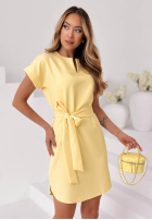 Elegancka Kleid z paskiem Simply Elegant Bananengelb