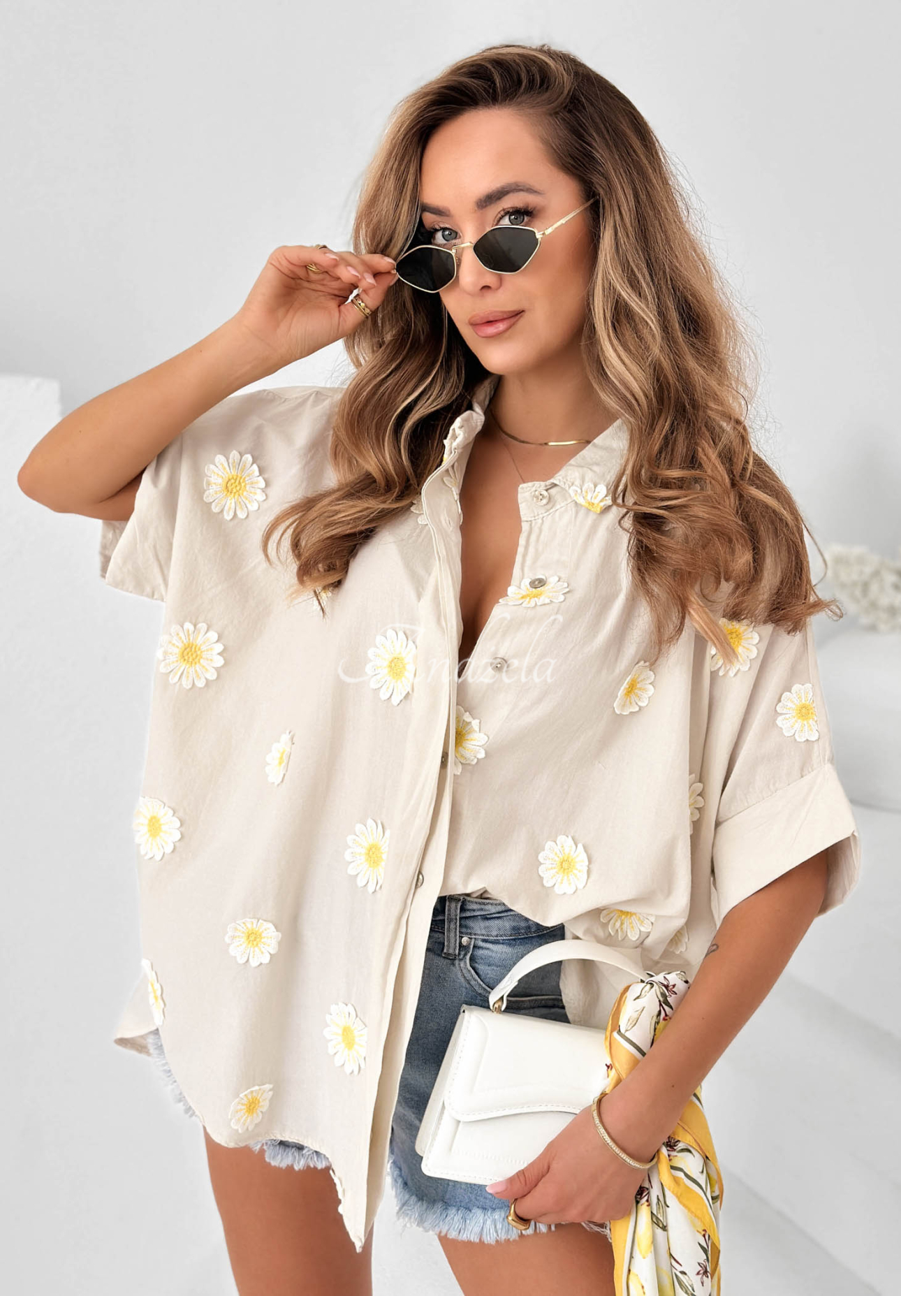 Baumwollhemd mit Blumenapplikationen Cute Daisy Beige