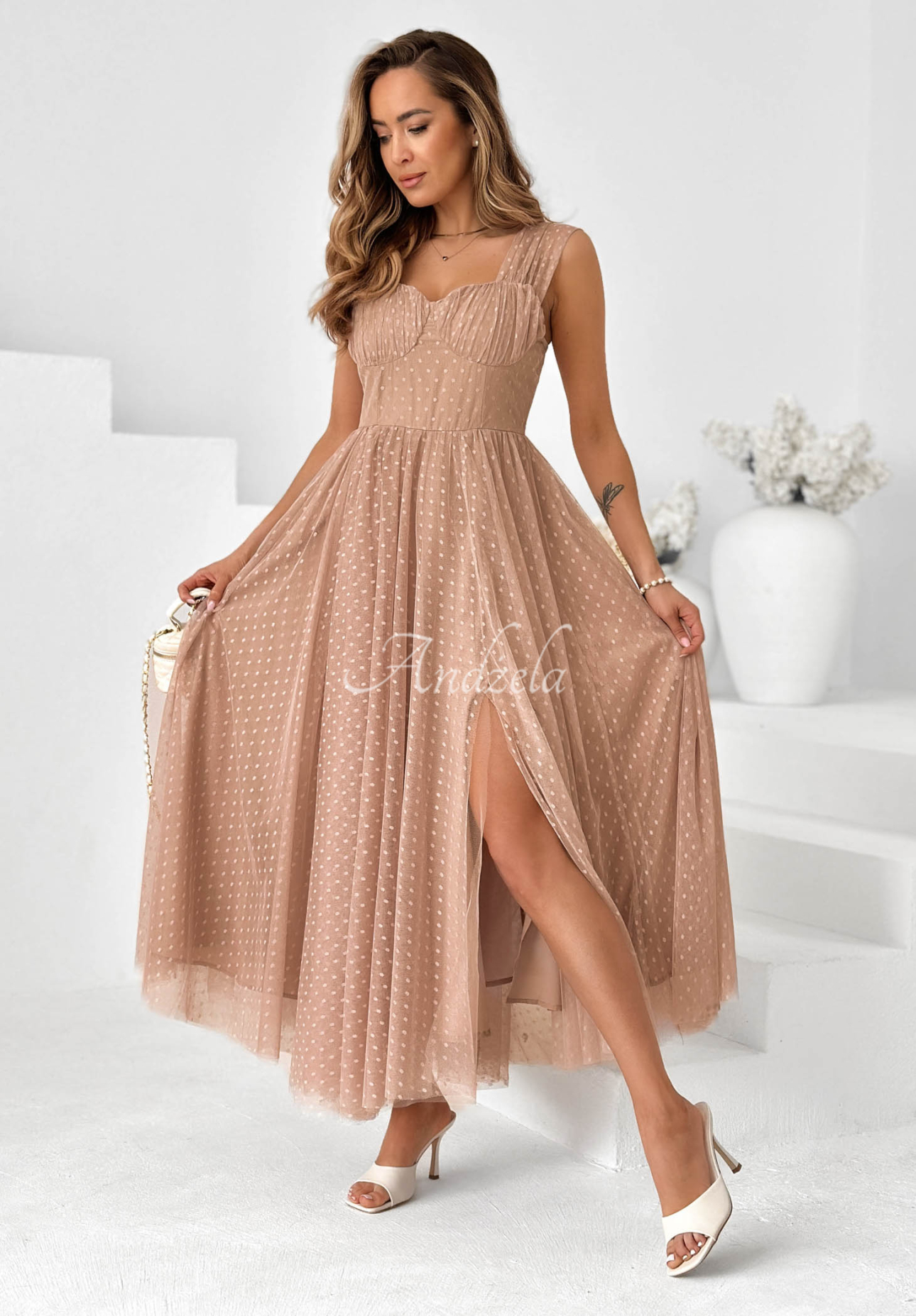 Maxikleid aus Tüll mit Polka-Dots Blush Dream Beige