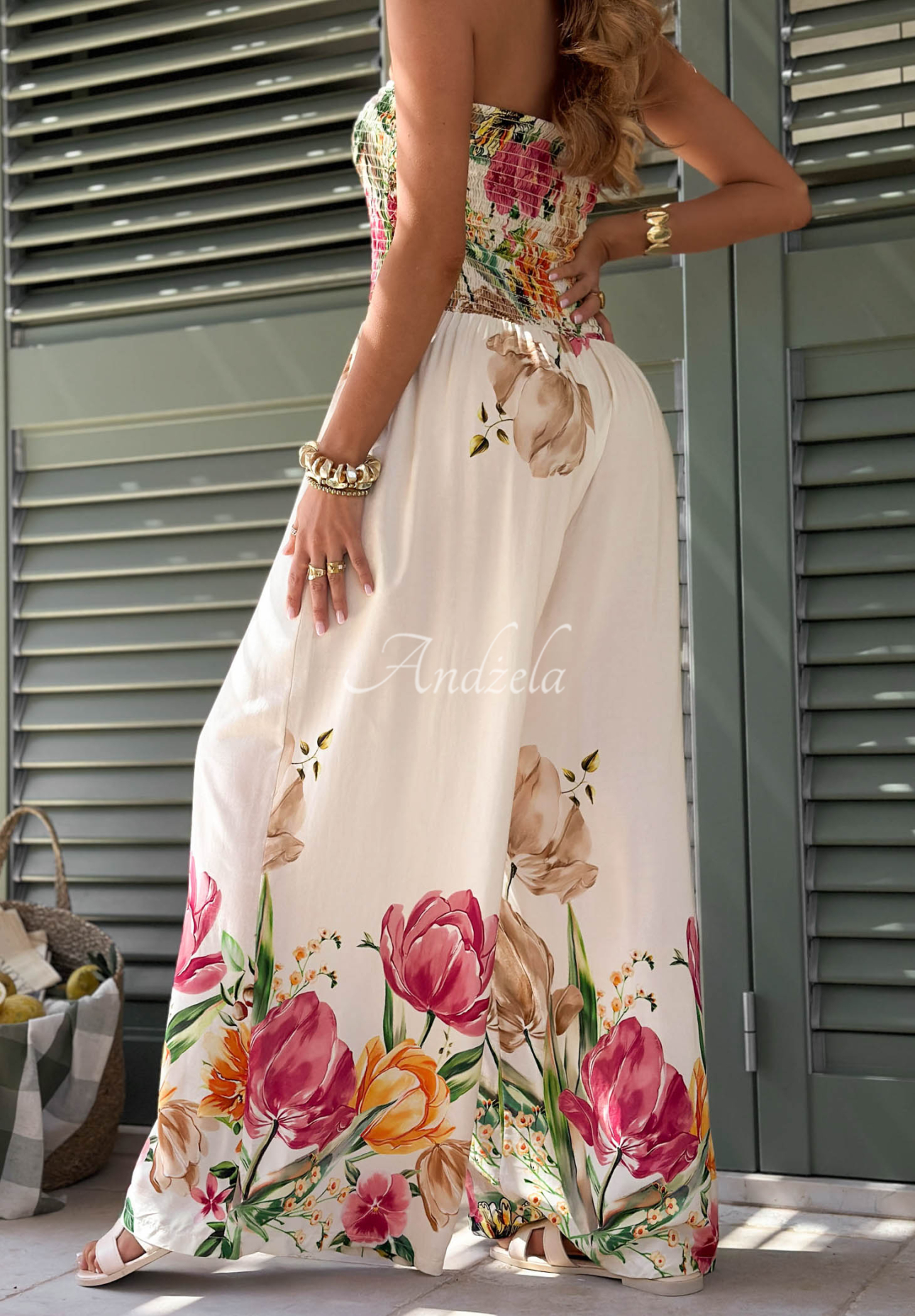 Langer, trägerloser Viskose-Overall mit Blumenmuster Riviera Blossom hellbeige