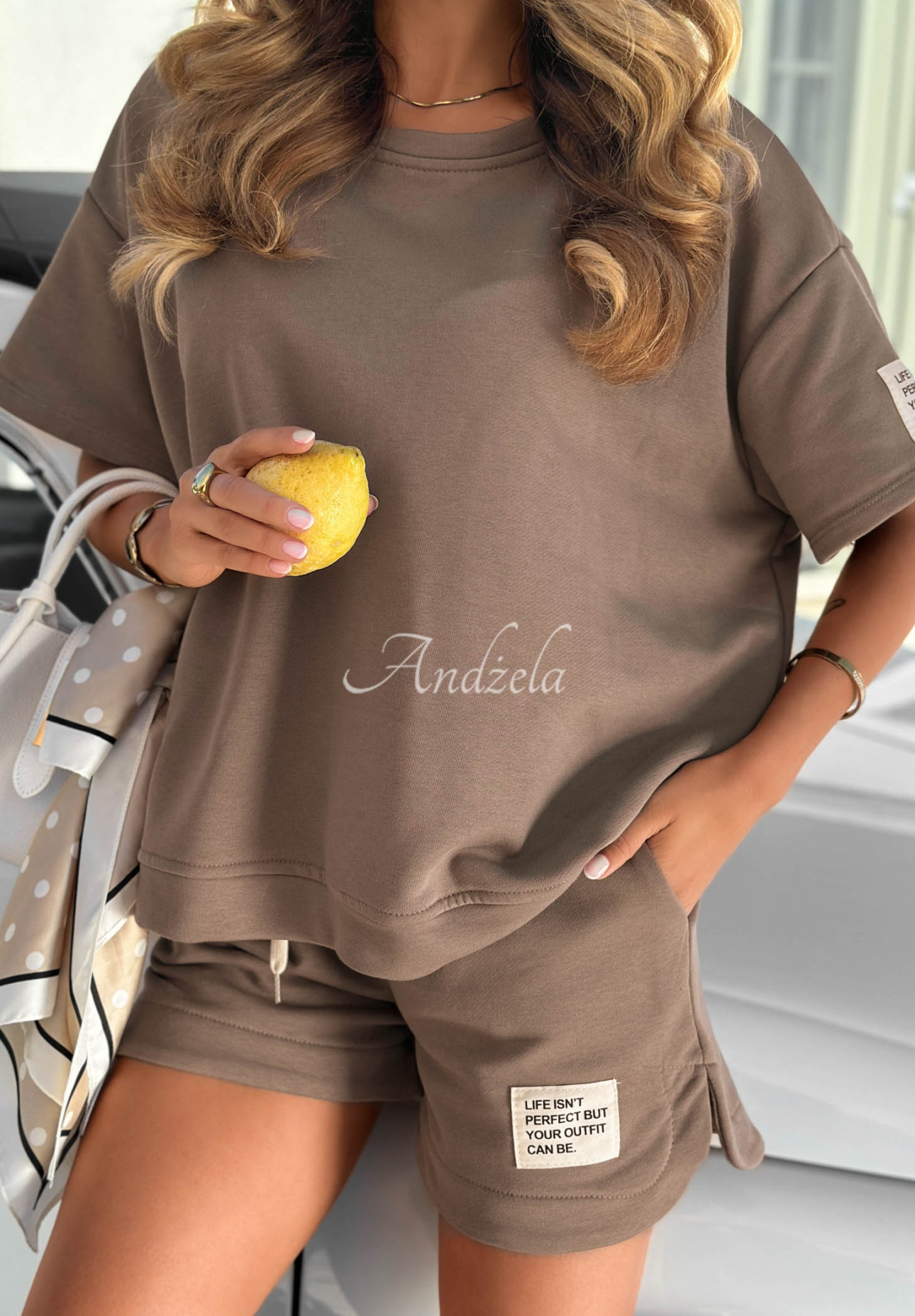 Baumwoll-Set aus T-Shirt und Shorts Sporty Summer Mokkafarben