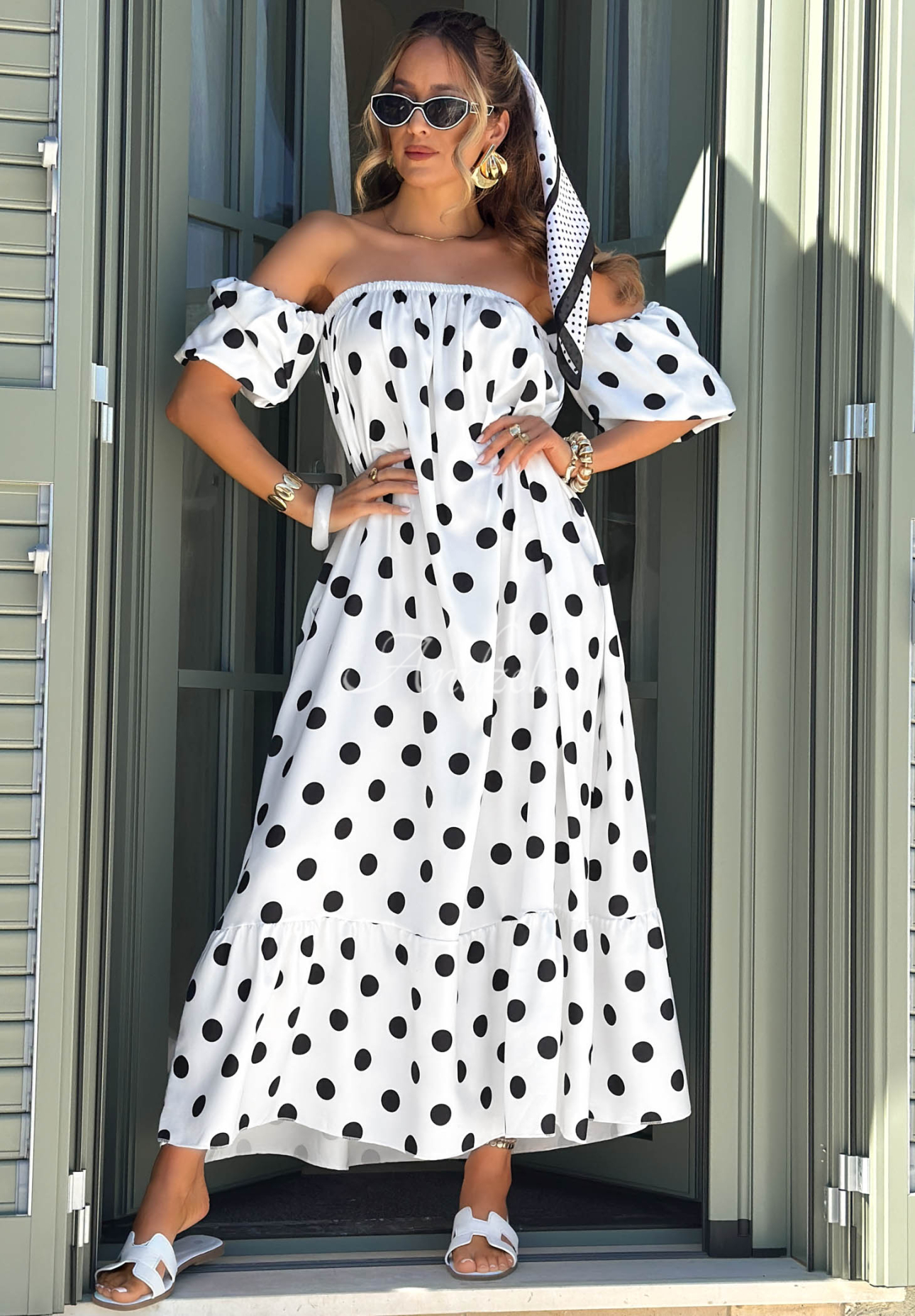 Offshoulder Viskosekleid mit Polka-Dots Dotty Days Ecru
