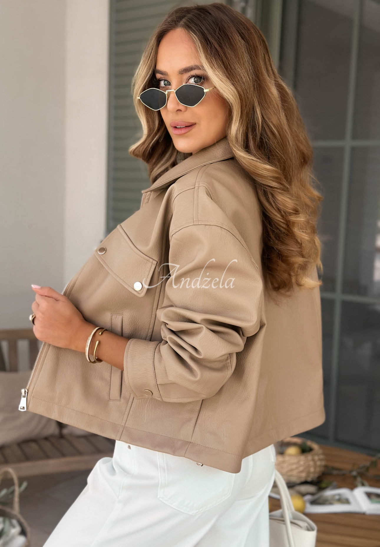 Lederjacke mit Kragen Less Is More Mokkafarben