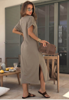 Kleid z dekoltem Your Own Life Schokoladenbraun