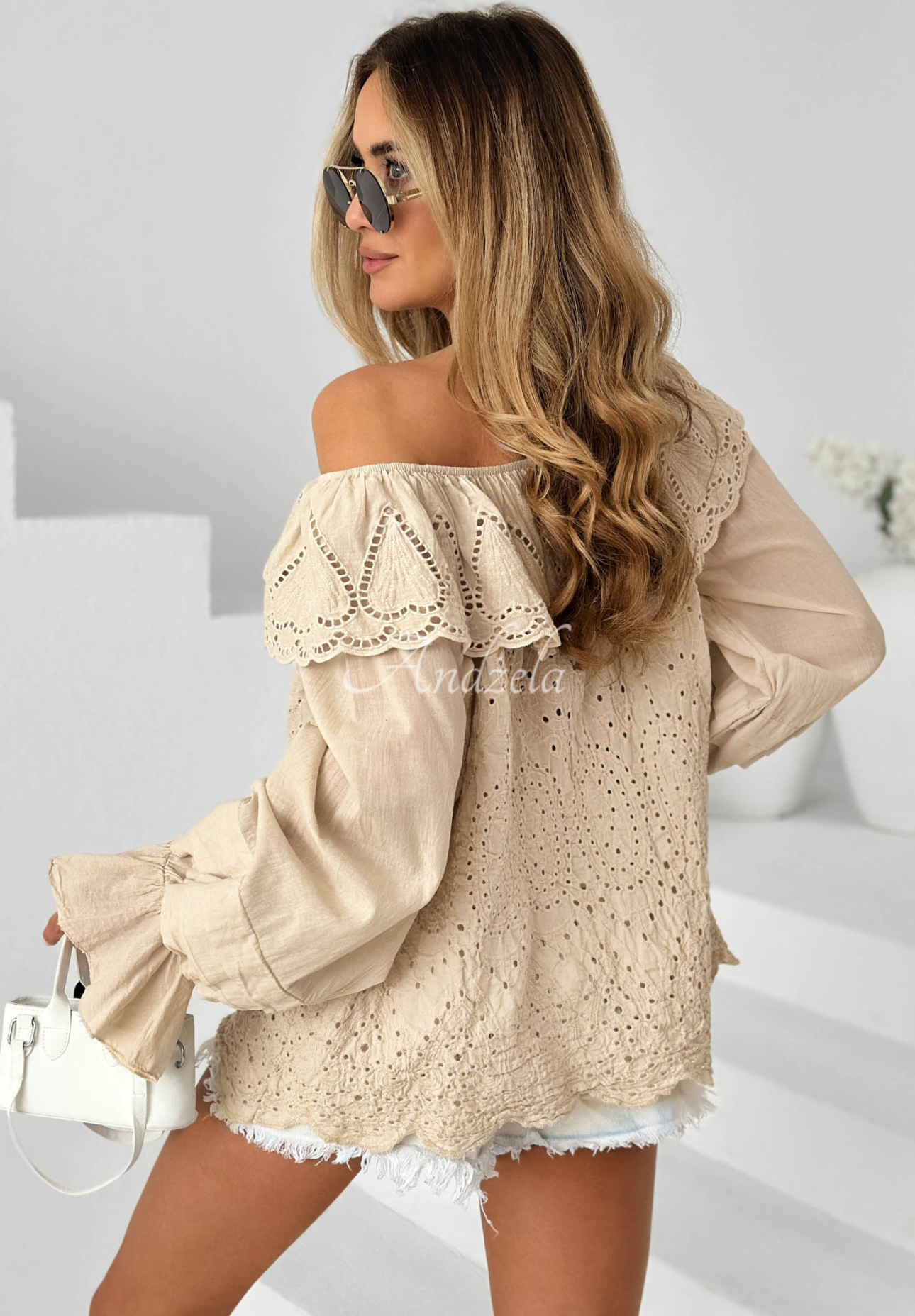 Durchbrochene boho Off-Shoulder-Bluse aus Baumwolle Summer Seaside Beige
