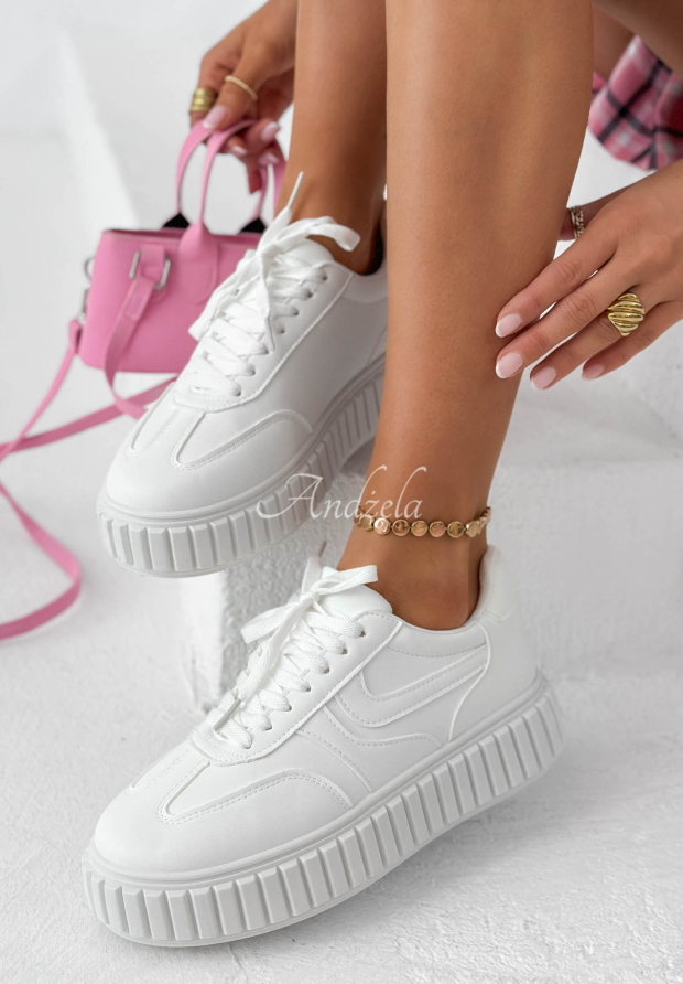Sneakers Pretty Walks Wei&szlig;