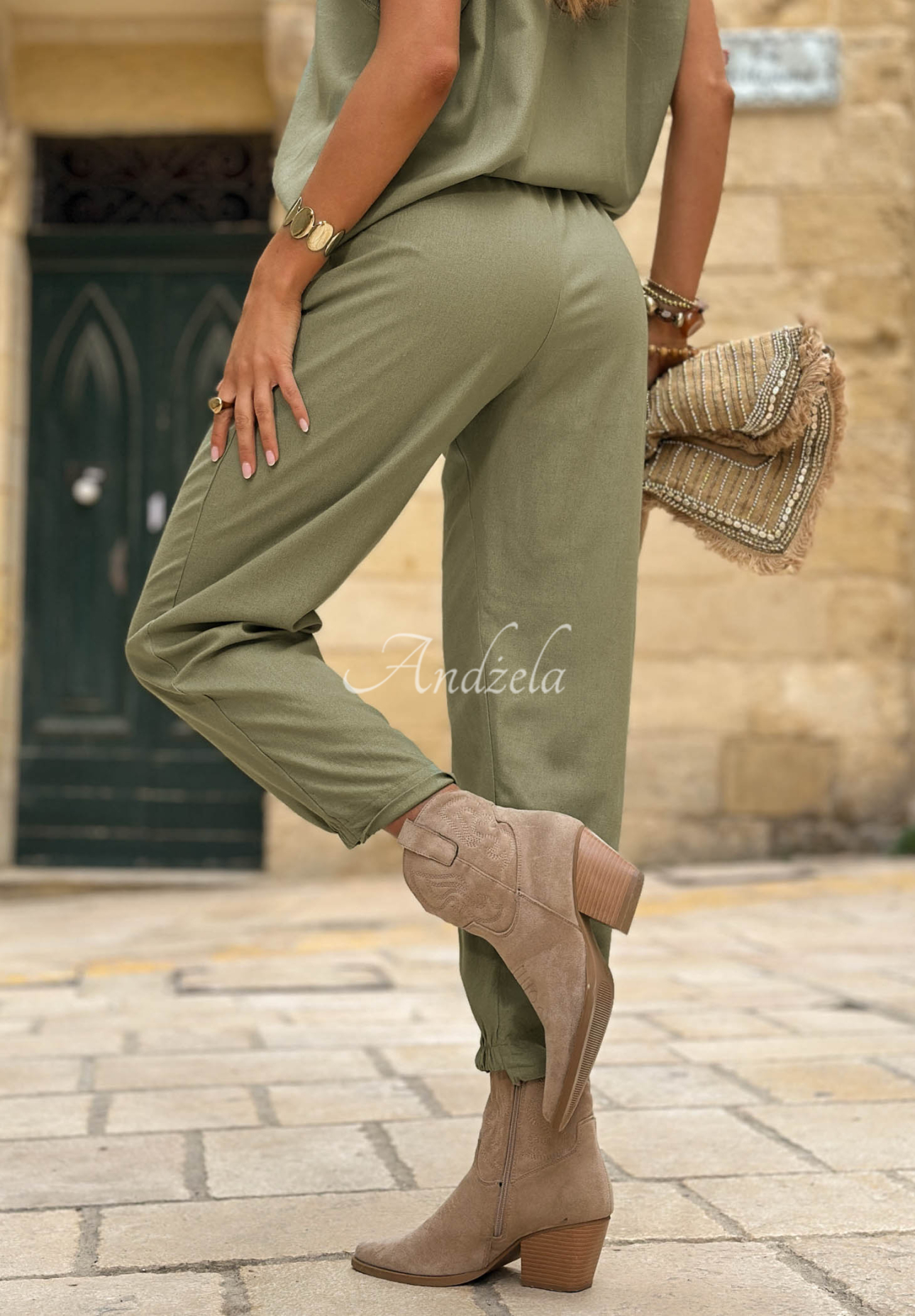 Set Bluse mit Ausschnitt und Hose aus Leinen City Safari Khaki