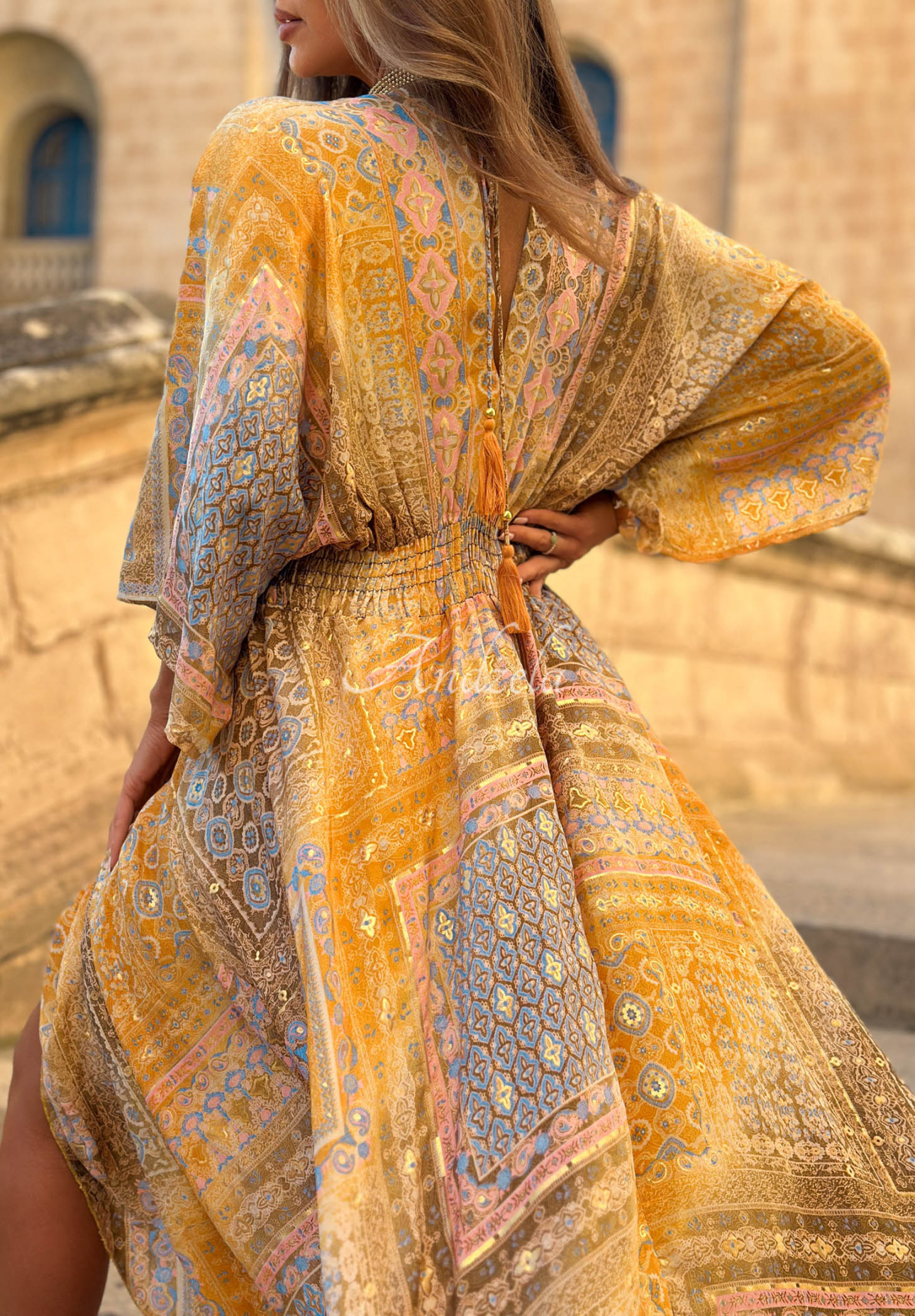 Gemustertes Maxikleid mit weiten Ärmeln Sun Rituals Gelb