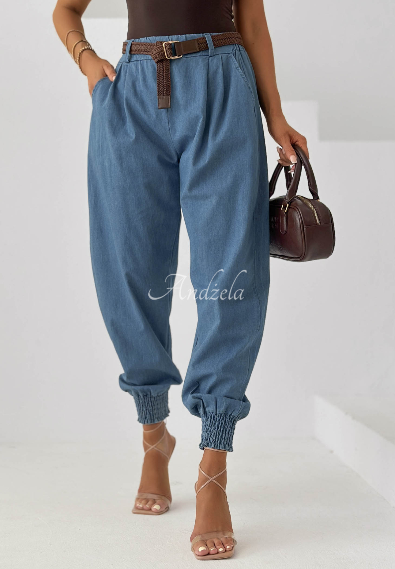 Stoff-Jogginghose mit Gürtel Sea Free Hellblau