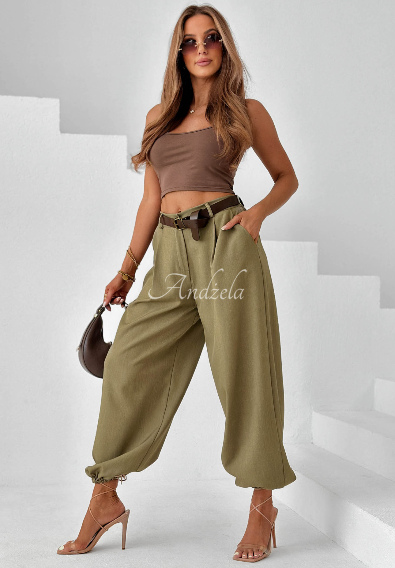 Elegante Jogger-Hose mit Gürtel Desert City Khaki