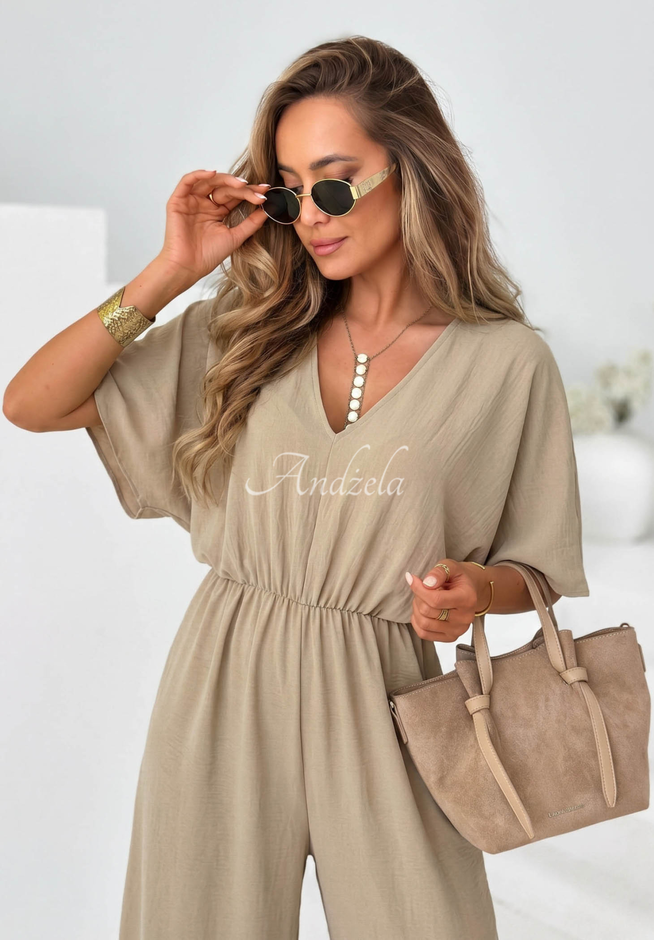 Langer Viskose-Overall Forever Vacation Beige