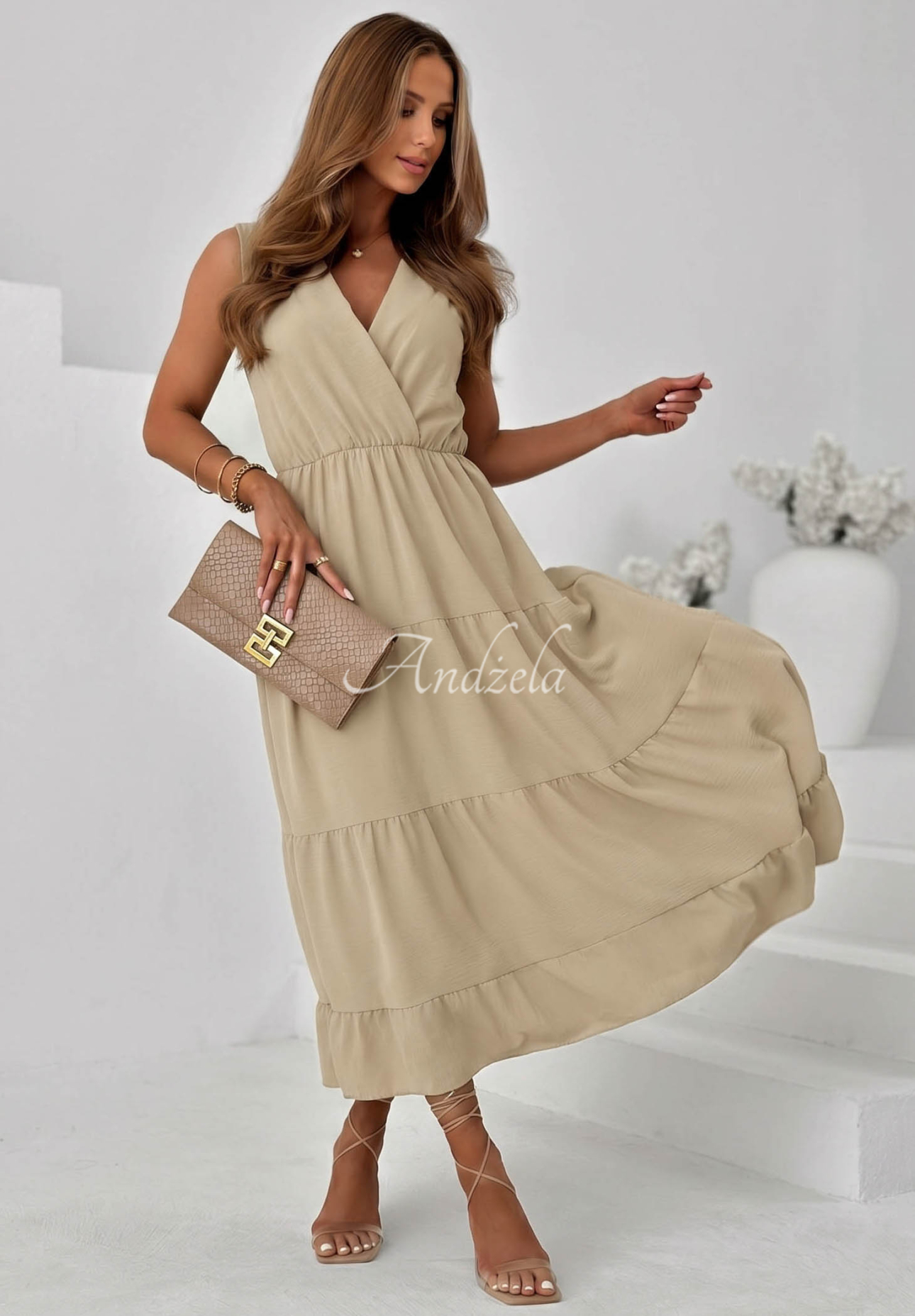 Maxikleid aus Viskose mit Trägern und Rüschen Sunwave Beige