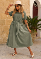 Kleid z krótkimi rękawkami i paskiem Suncharm Khaki