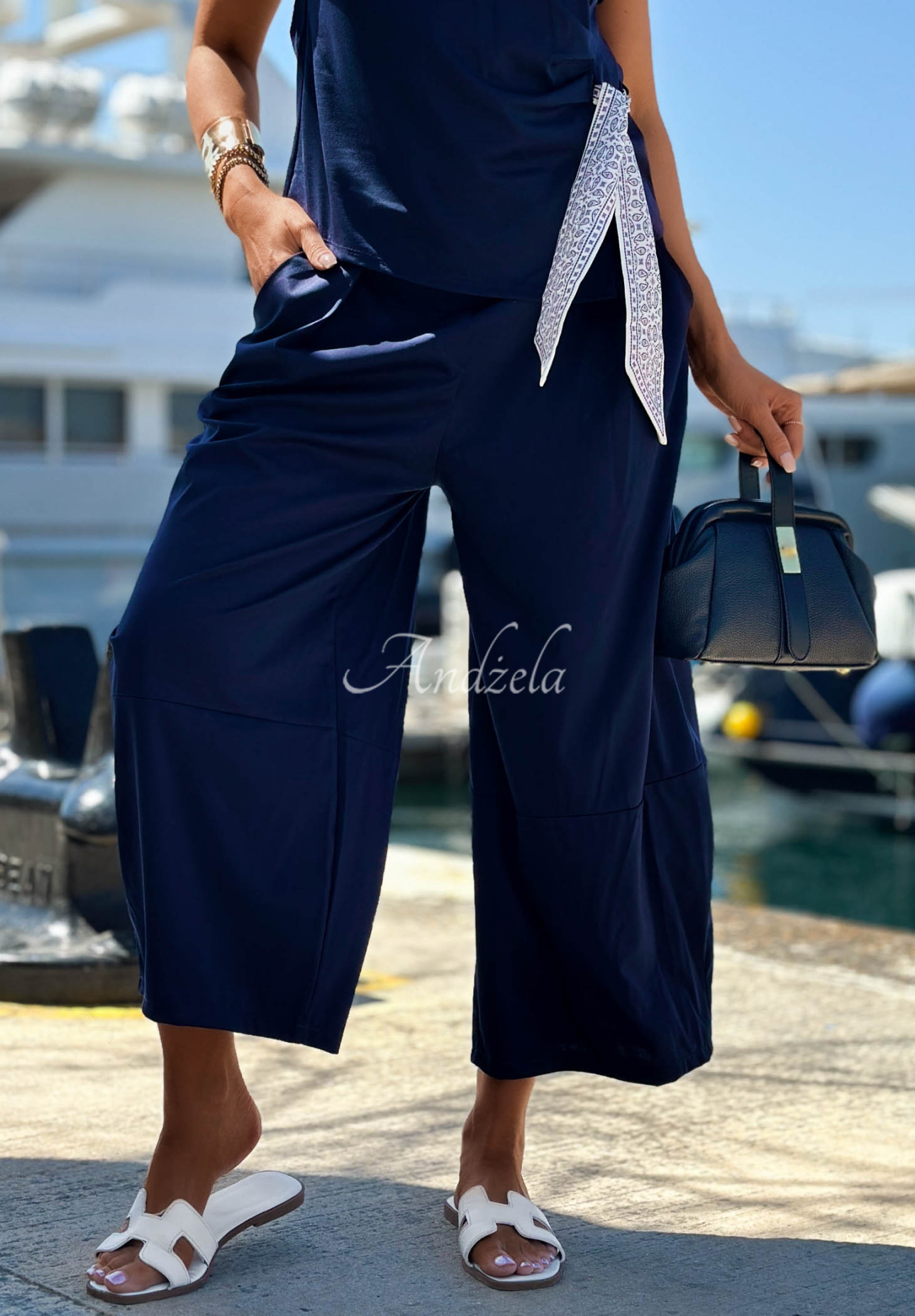 Set Bluse mit gebundenem Halstuch und Hose aus Lyocell Sunny Dreams Dunkelblau
