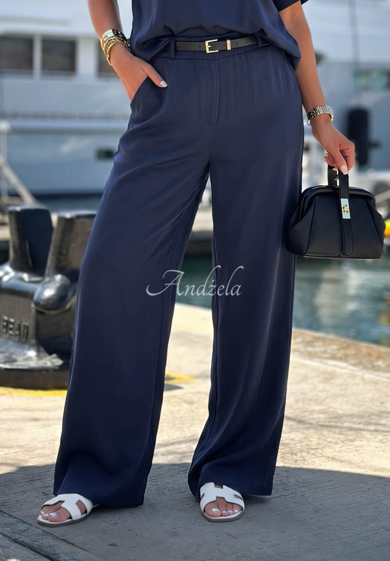 Weite Viskosehose mit Gürtel Calm Water Dunkelblau