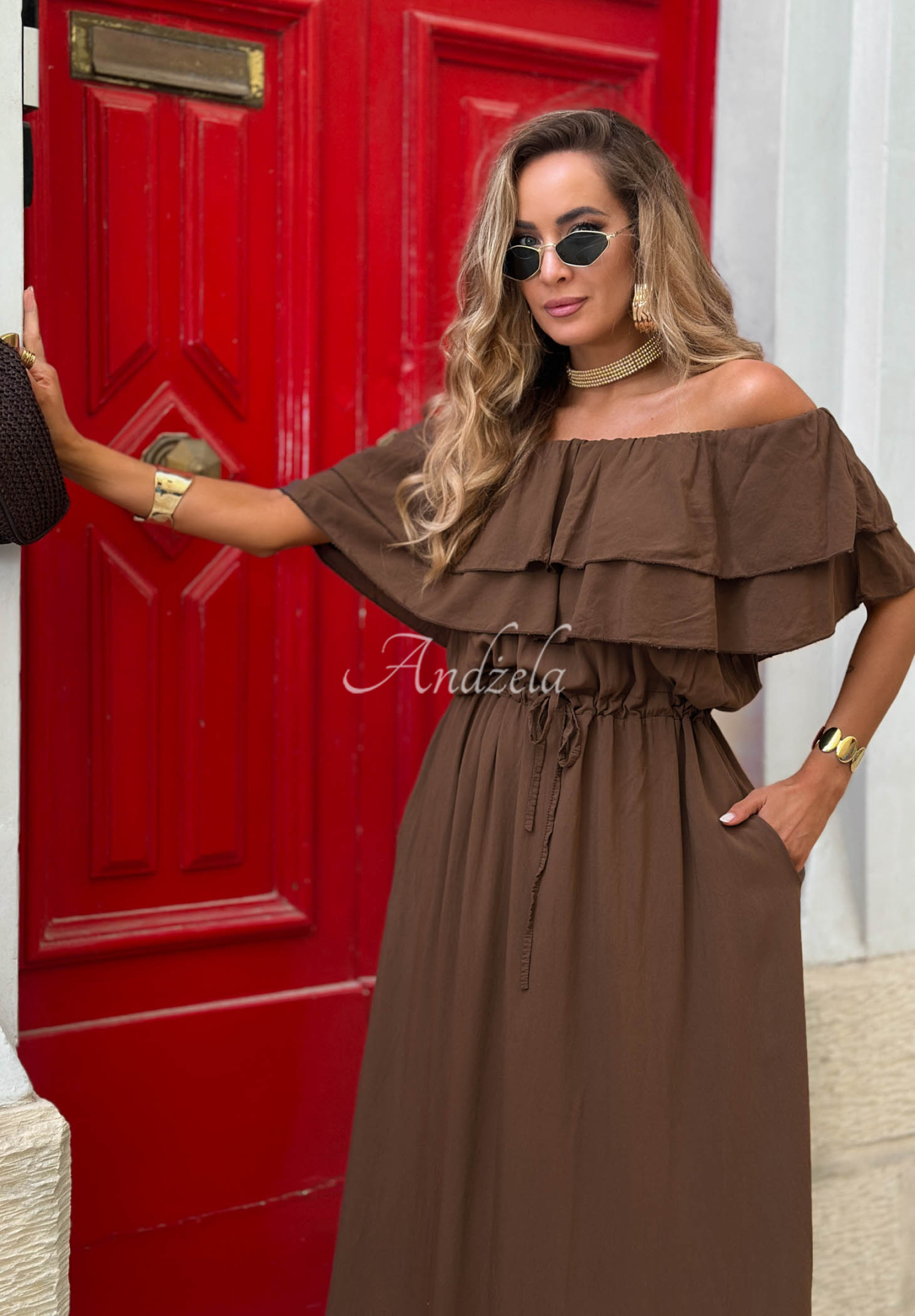 Offshoulder Maxikleid aus Viskose mit Rüschen Sunset Diva Schokoladenbraun