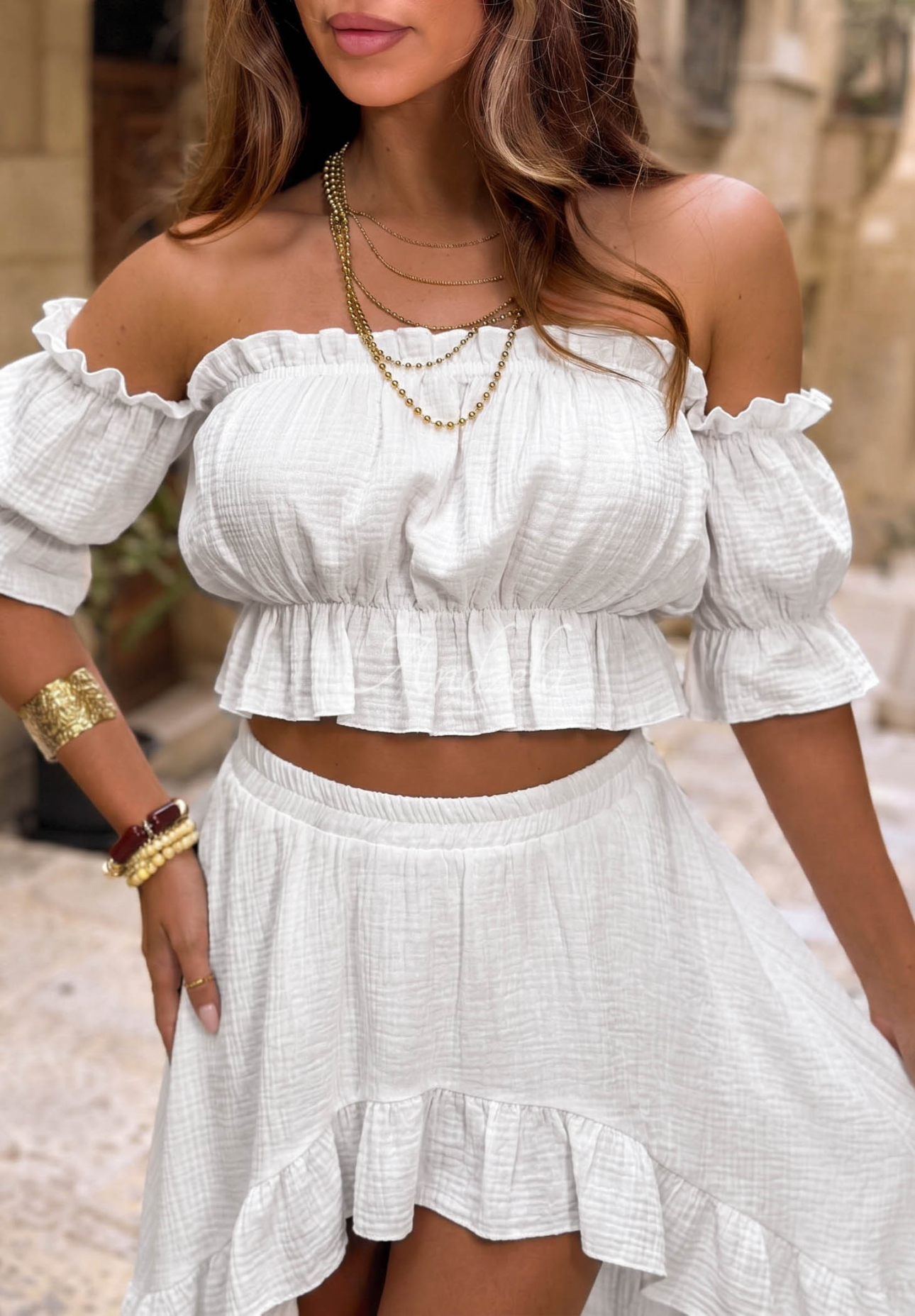 Set aus Musselin Off-Shoulder-Bluse und Rock Warm Wind Weiß