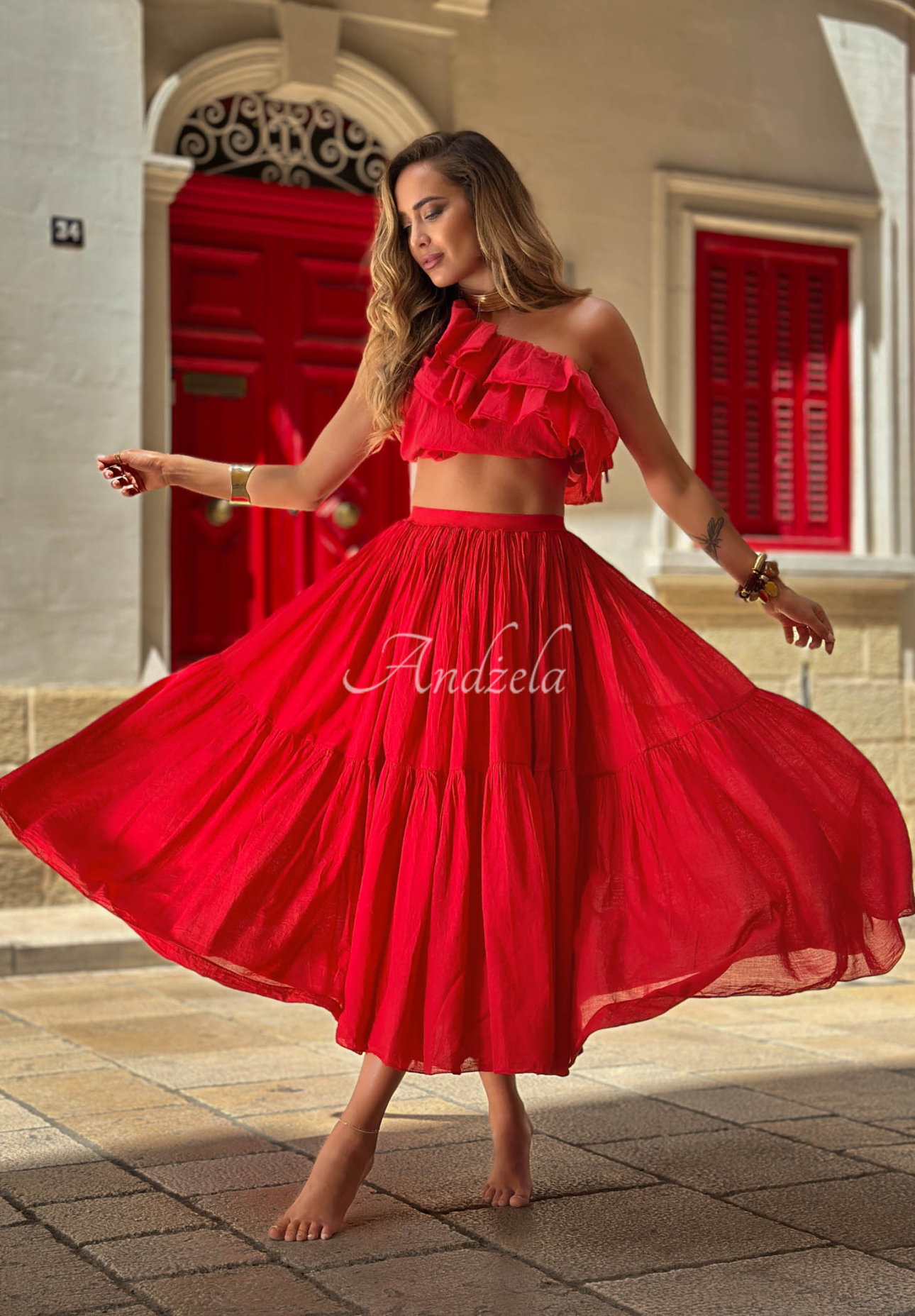 Asymmetrische Baumwollbluse mit Rüschen Malta Romance Flame Rot