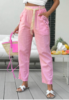 Hose mom fit z paskiem i koronką Flora Villa Gelb