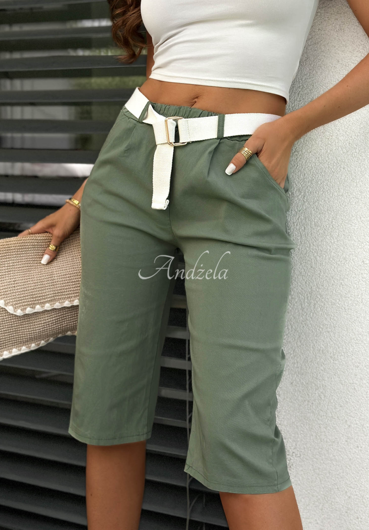 Viskose-Bermudashorts mit Gürtel Sunset Day Khaki