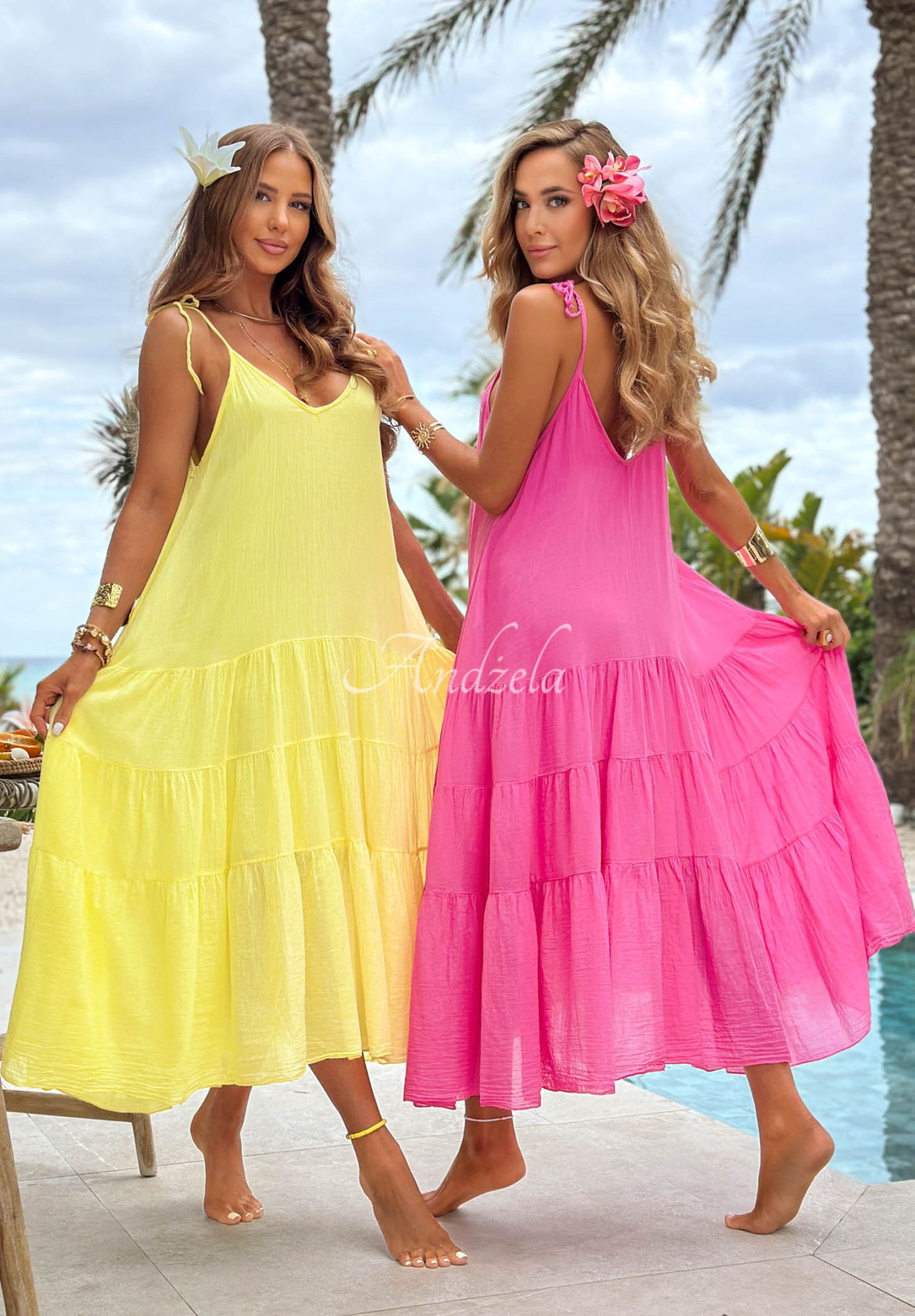 Luftiges Baumwollkleid mit Trägern und Rüschen Hot Waves Rosa