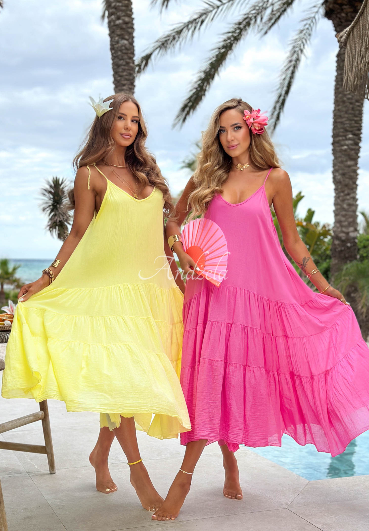 Luftiges Baumwollkleid mit Trägern und Rüschen Hot Waves Rosa