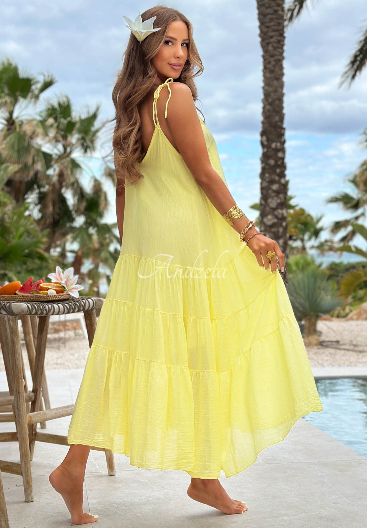Luftiges Baumwollkleid mit Trägern und Rüschen Hot Waves Gelb