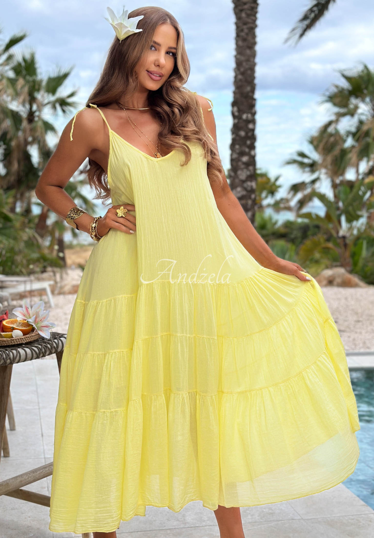Luftiges Baumwollkleid mit Trägern und Rüschen Hot Waves Gelb