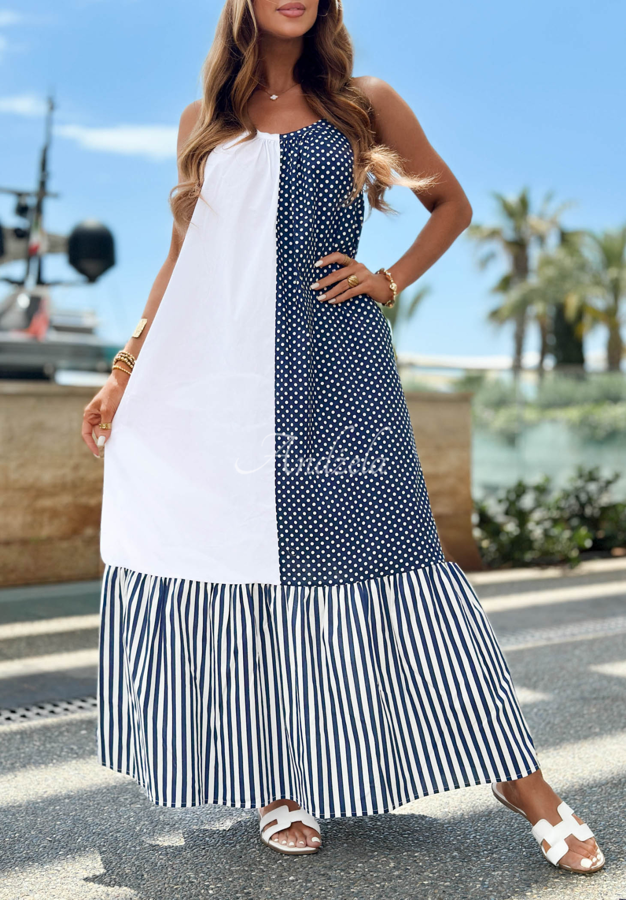 Baumwollkleid mit Trägern, Streifen und Punkten Blue Pearl weiß-dunkelblau