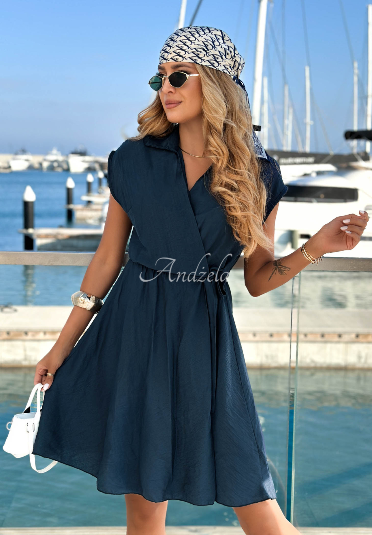Wickelkleid aus Viskose mit Bindeband und Kragen Night Sea Dunkelblau