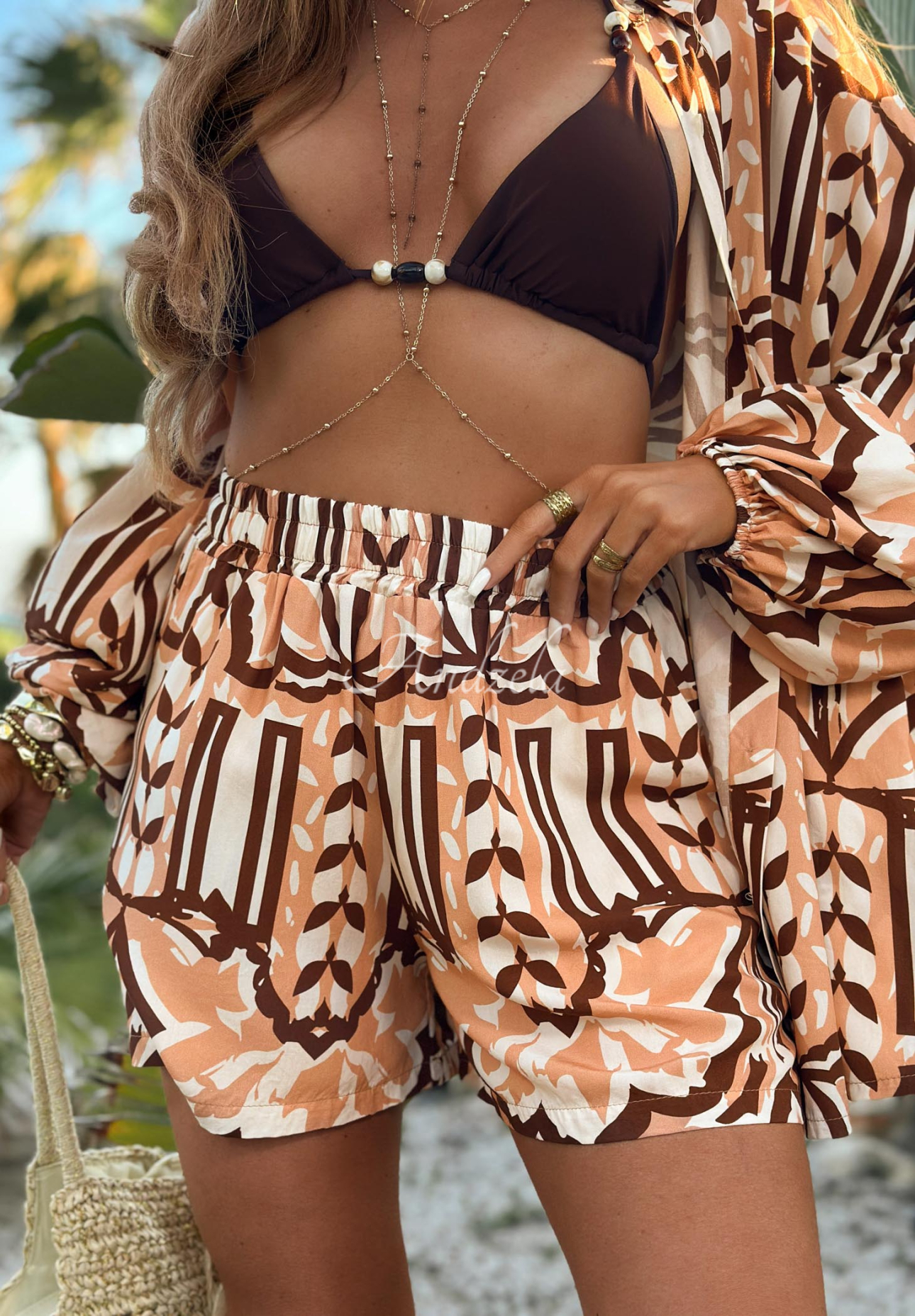 Viskose-Set aus Hemd und Shorts mit Muster Beach Dreams weiß-camel