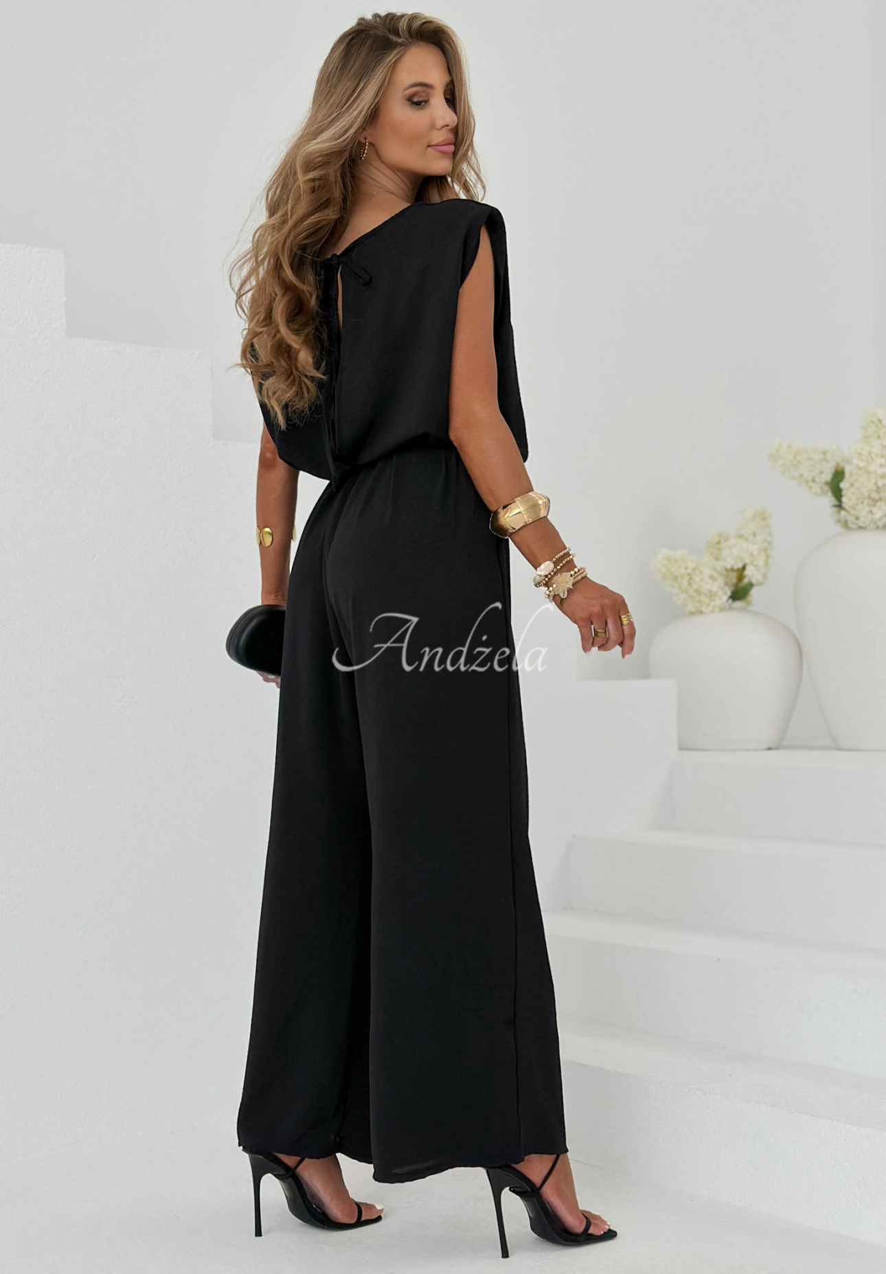 Langer Jumpsuit mit Viskose und Gürtel Sun Moment Schwarz
