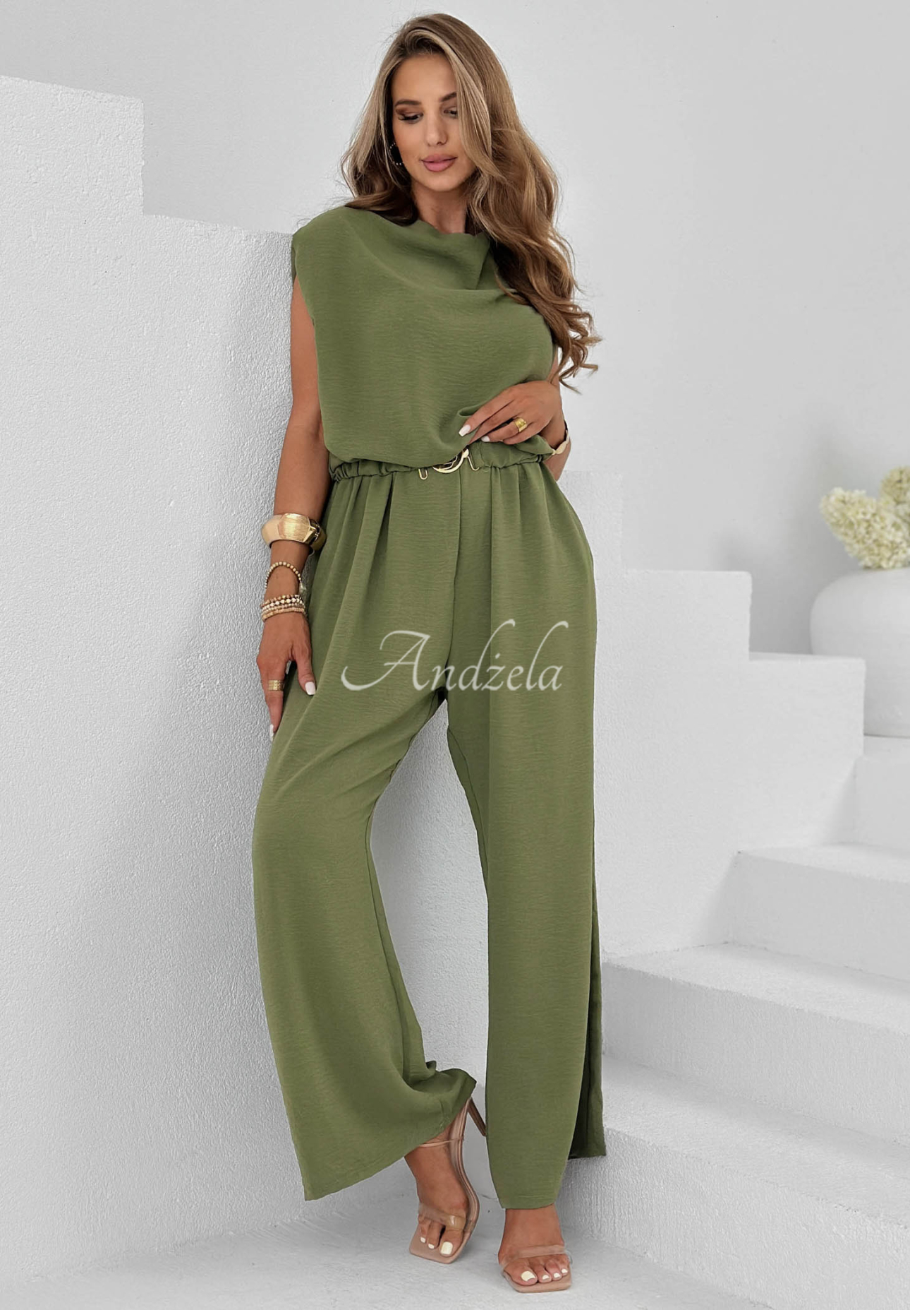 Langer Jumpsuit mit Viskose und Gürtel Sun Moment Pistaziengrün