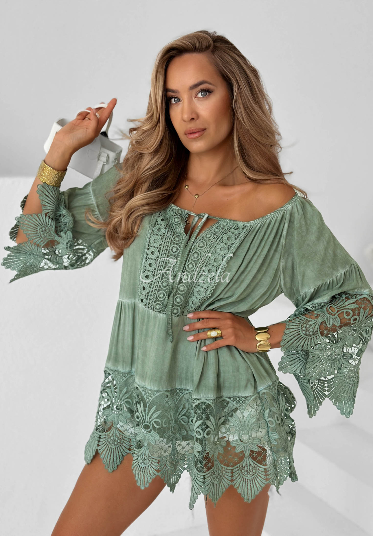 Tunikabluse aus Viskose mit Spitze boho Sunny Lagoon Pistaziengrün