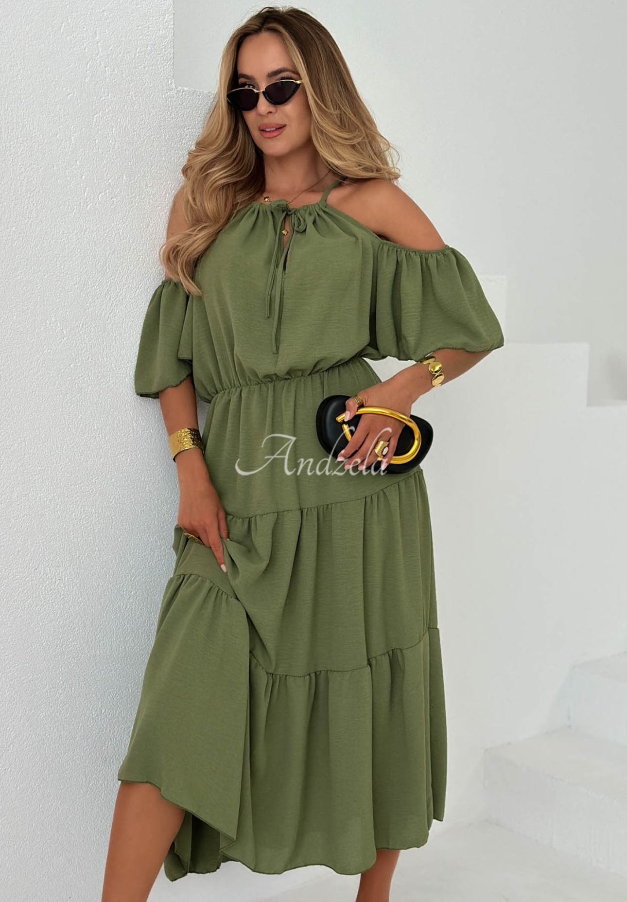 Viskose-Midi-Kleid mit Rüschen und freien Schultern Soleil Days Olivgrün