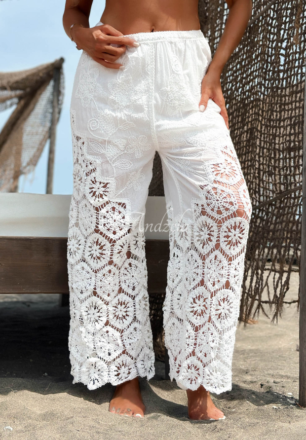 Weite, durchbrochene Baumwollhose mit Spitze boho La Costa Ecru